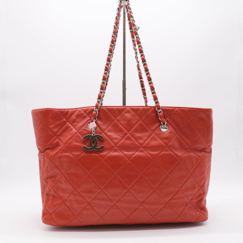 Shoulder Bags Quilted Lambskin Chain Tote Red twins