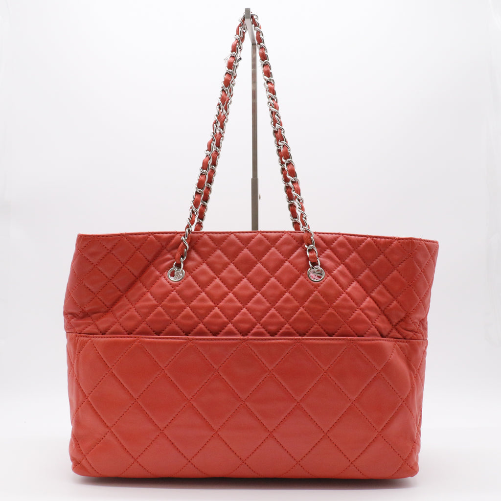 Shoulder Bags Quilted Lambskin Chain Tote Red twins