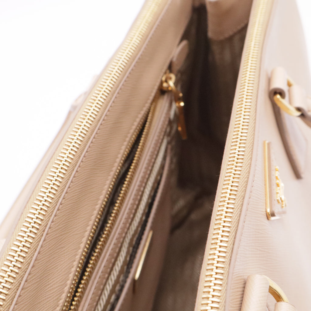 Cammeo Saffiano Lux Leather Double Zip Large Tote Bag