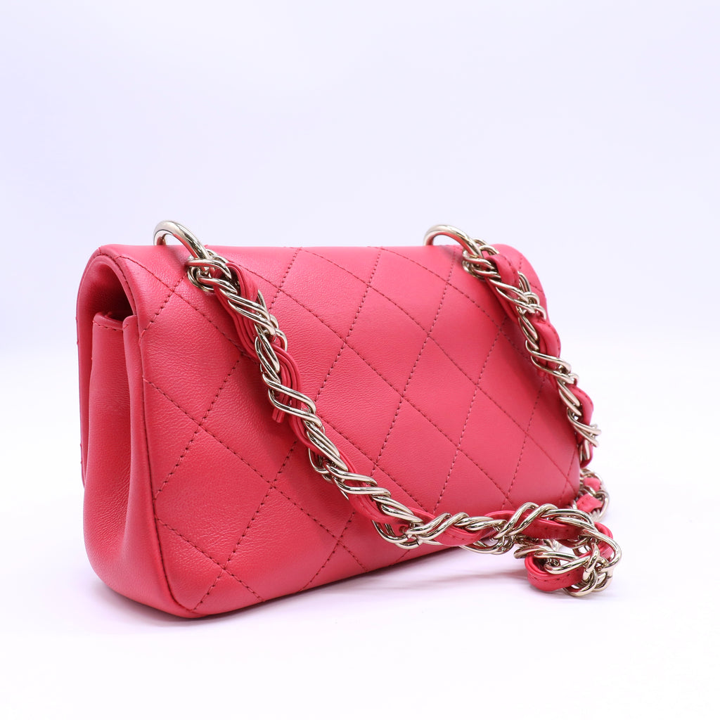Twist Chain Enamel CC Flap Bag Quilted Lambskin Medium Twins LDJ4593