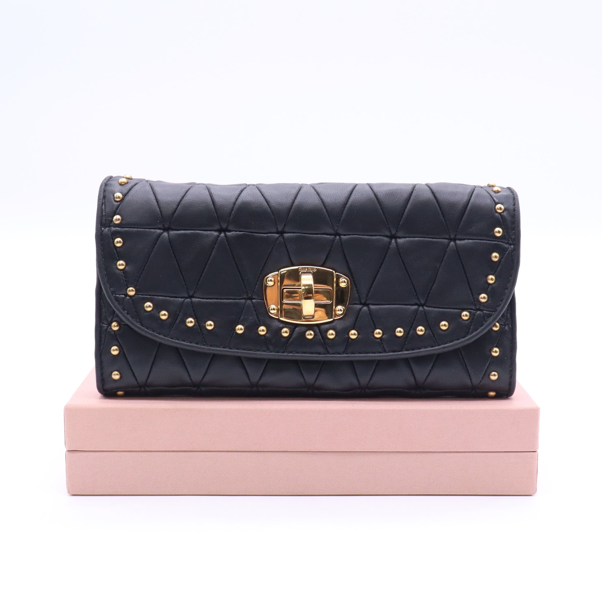 MIU MIU black leather Studded MATELASSE /Wallet Clutch Bag Twins W20816