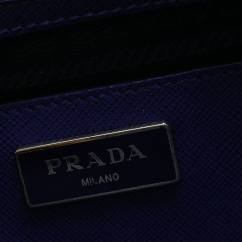 Saffiano Lux Leather Galleria Double Zip Medium