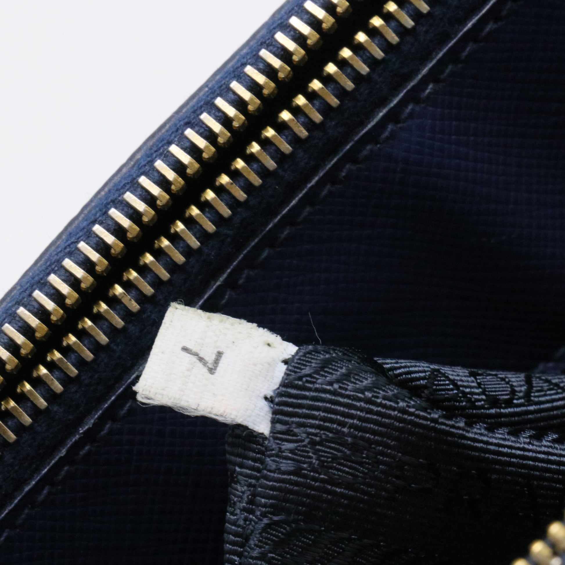 Saffiano Lux Leather Galleria Double Zip Medium