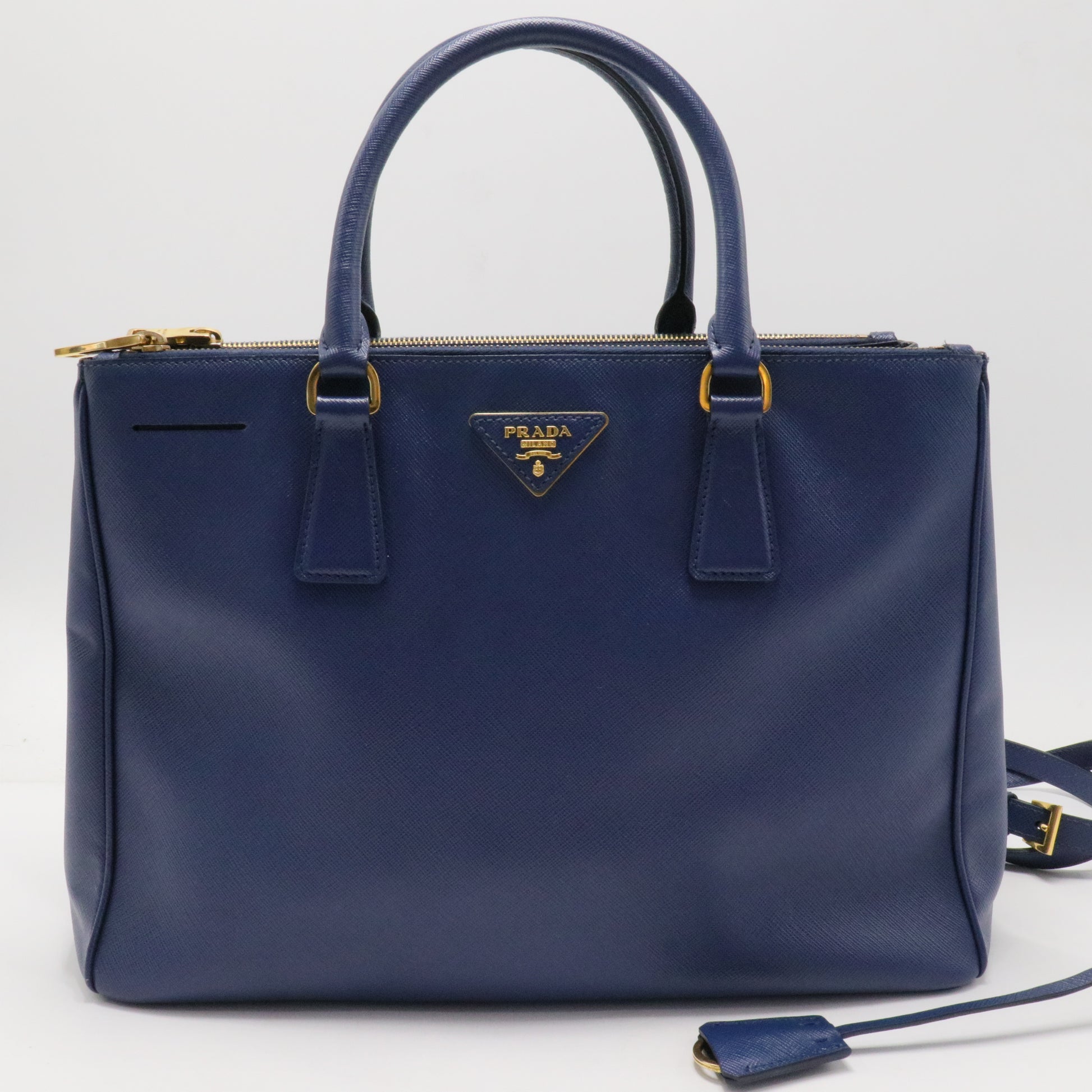 Saffiano Lux Leather Galleria Double Zip Medium