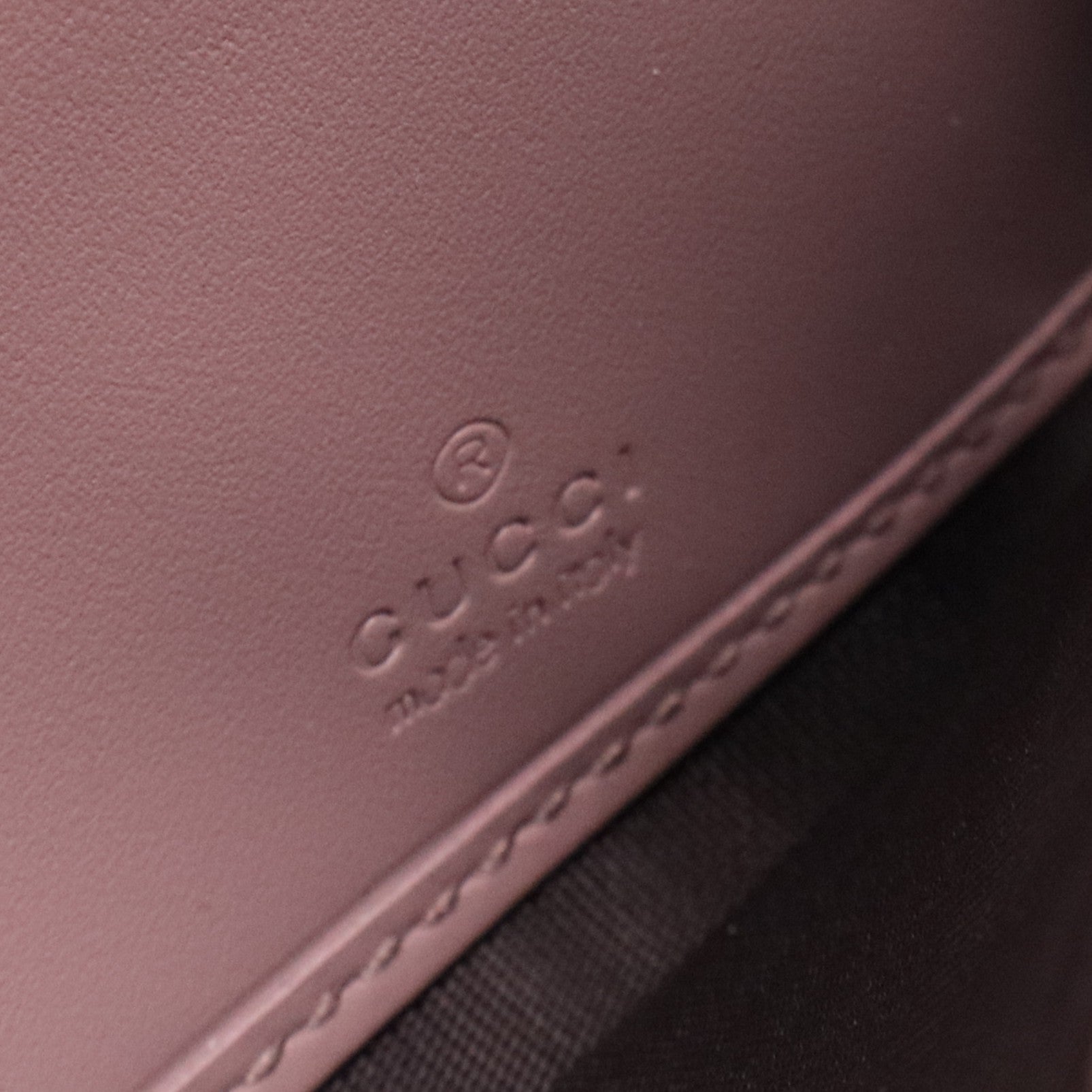 Bow Continental Wallet Guccissima Leather