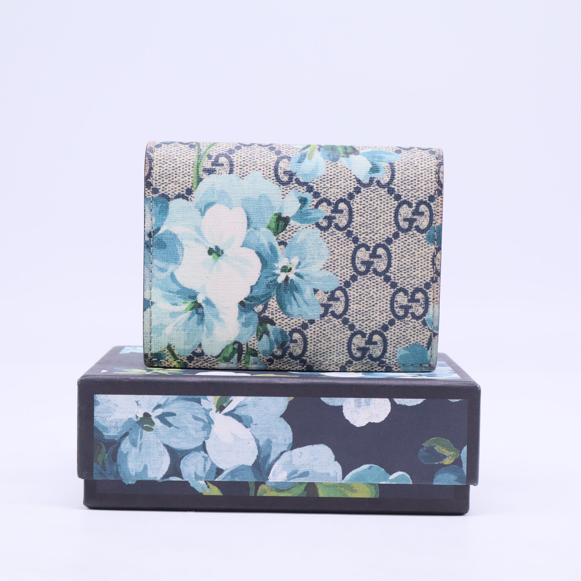 Beige Blue GG Blooms Coated Canvas Card Case Wallet W20486