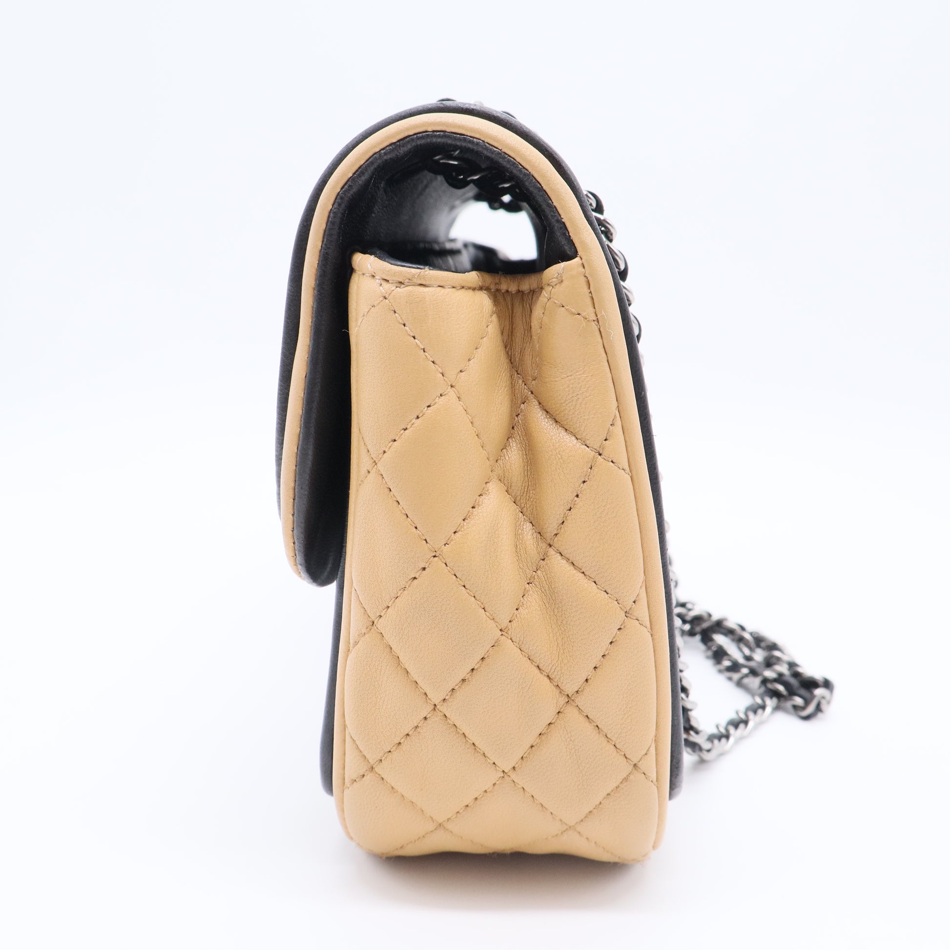 Jumbo Twist Flap Bag