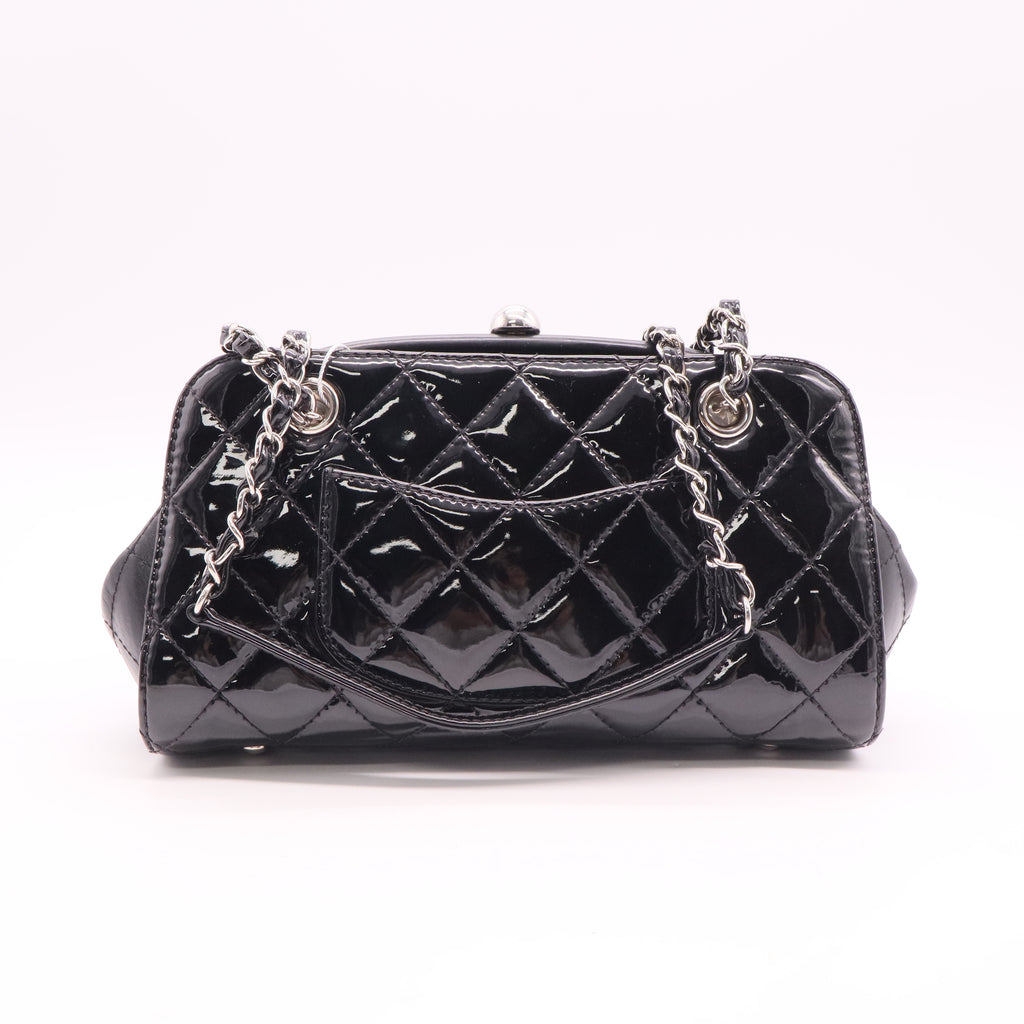 Chanel Black patent leather granny button shoulder bag Twins