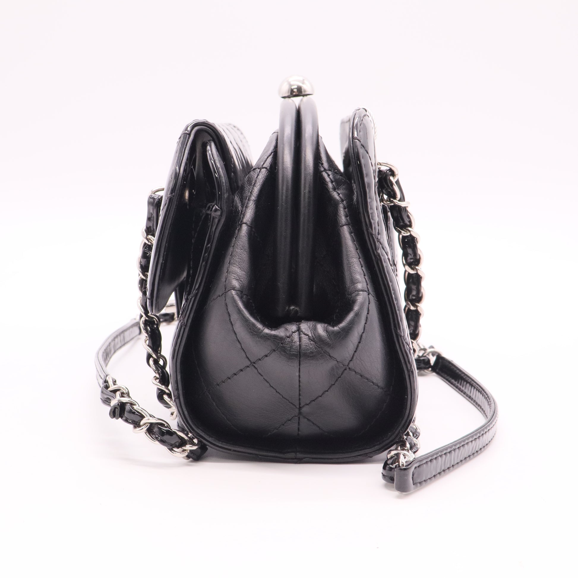 Chanel Black patent leather granny button shoulder bag Twins