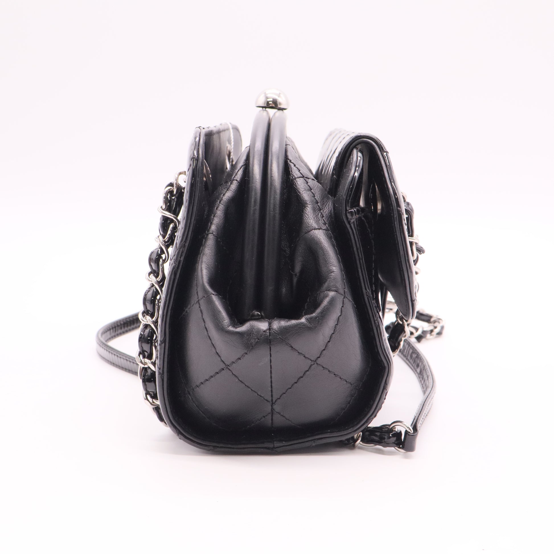 Chanel Black patent leather granny button shoulder bag Twins