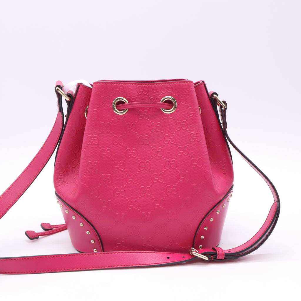 Gucci Hot Pink Diamante Textured Leather Hilary Medium Bucket Bag twins B23560
