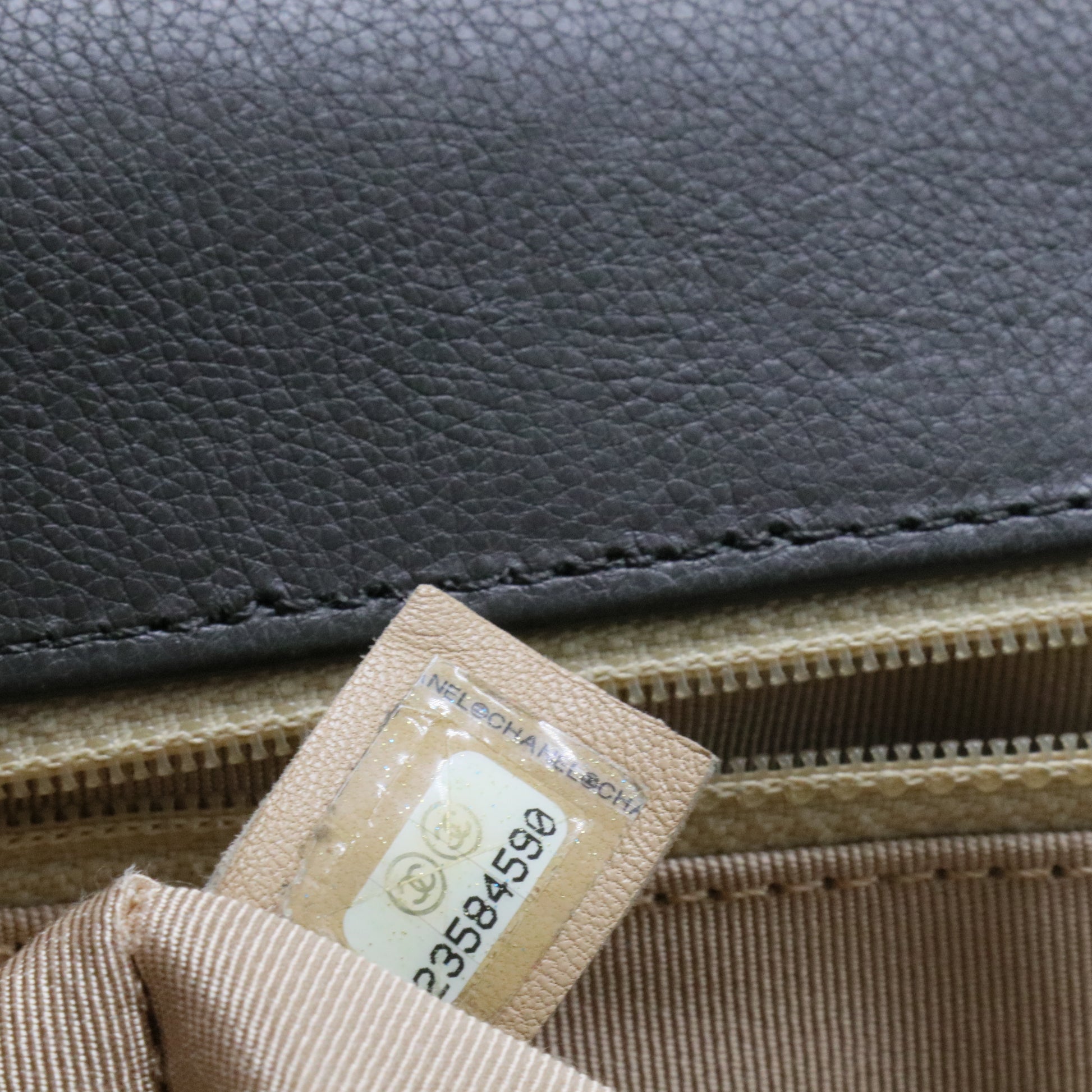 Label Click Flap Bag Quilted Calfskin