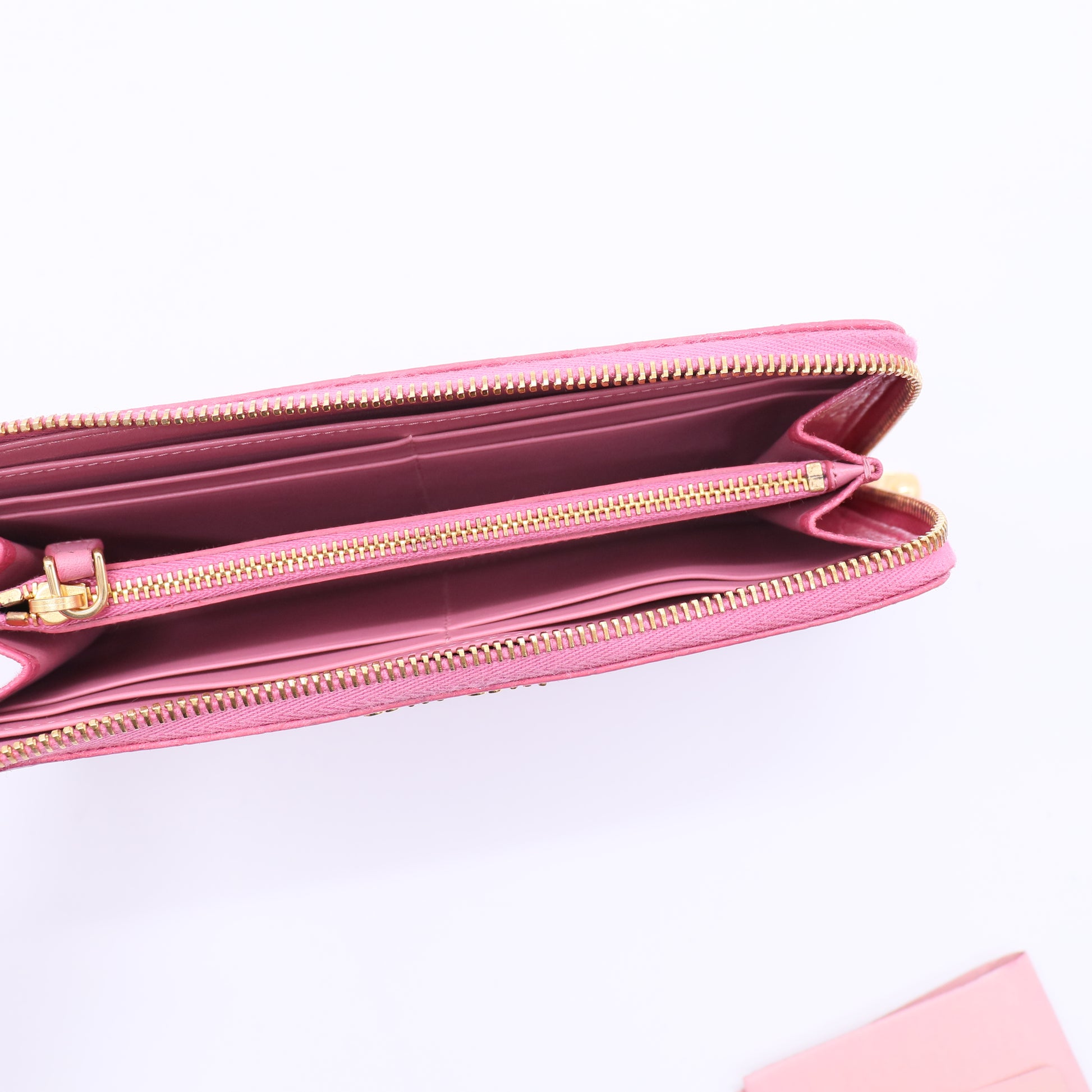 Miu Miu Goatskin Madras Zip Around Wallet Rosa twins W20704