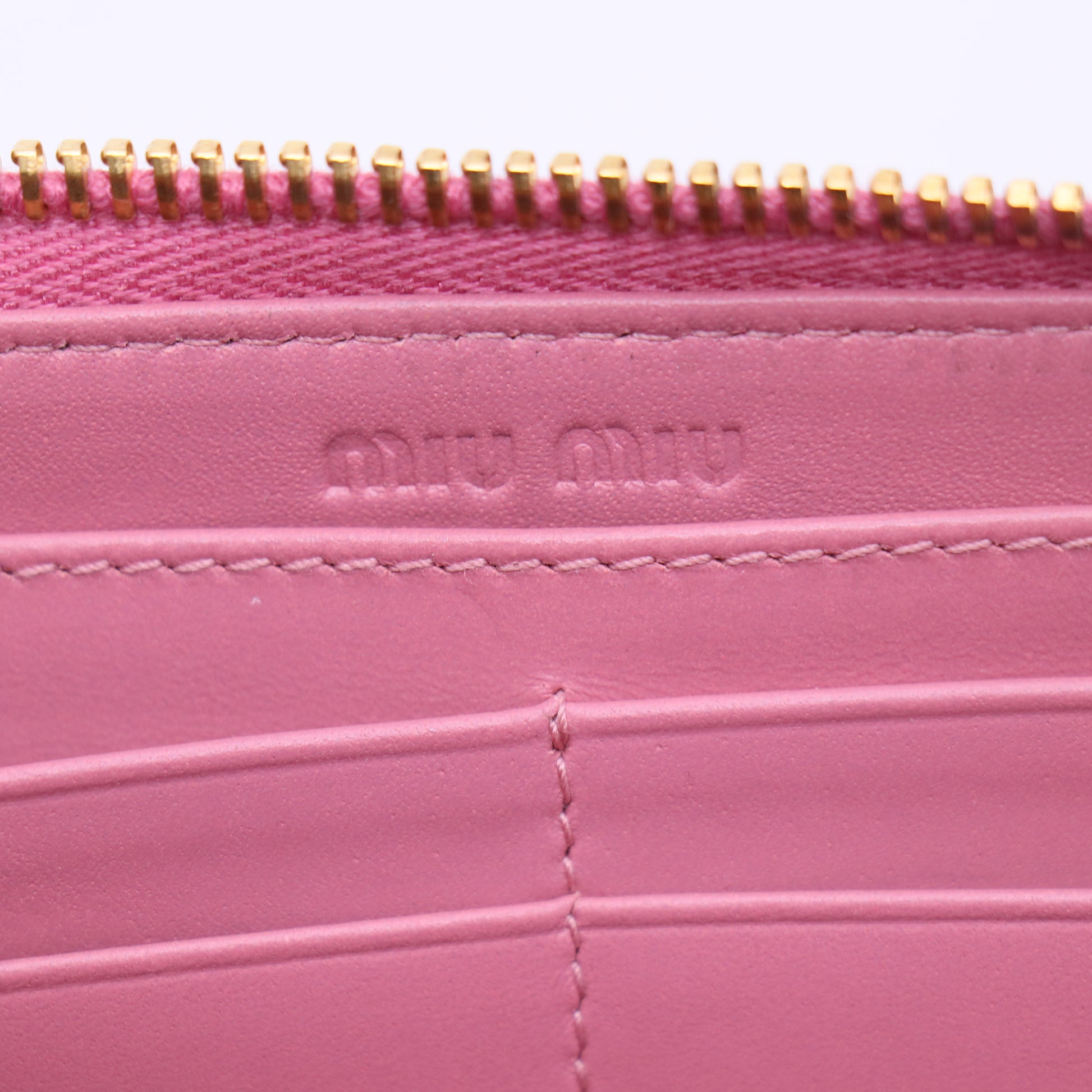 Miu Miu Goatskin Madras Zip Around Wallet Rosa twins W20704