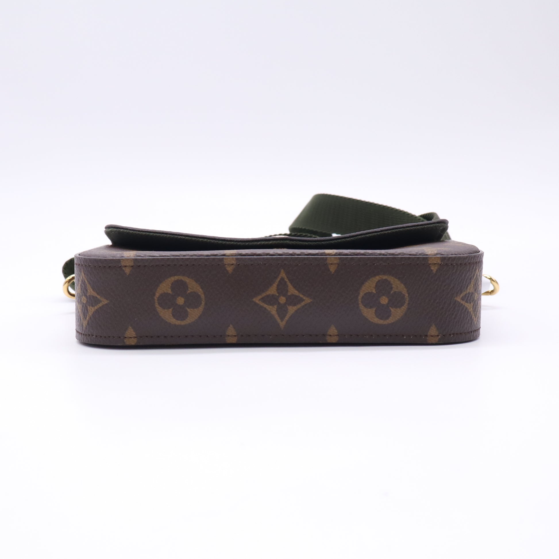 Louis Vuitton Monogram Félicie Strap & Go B23557