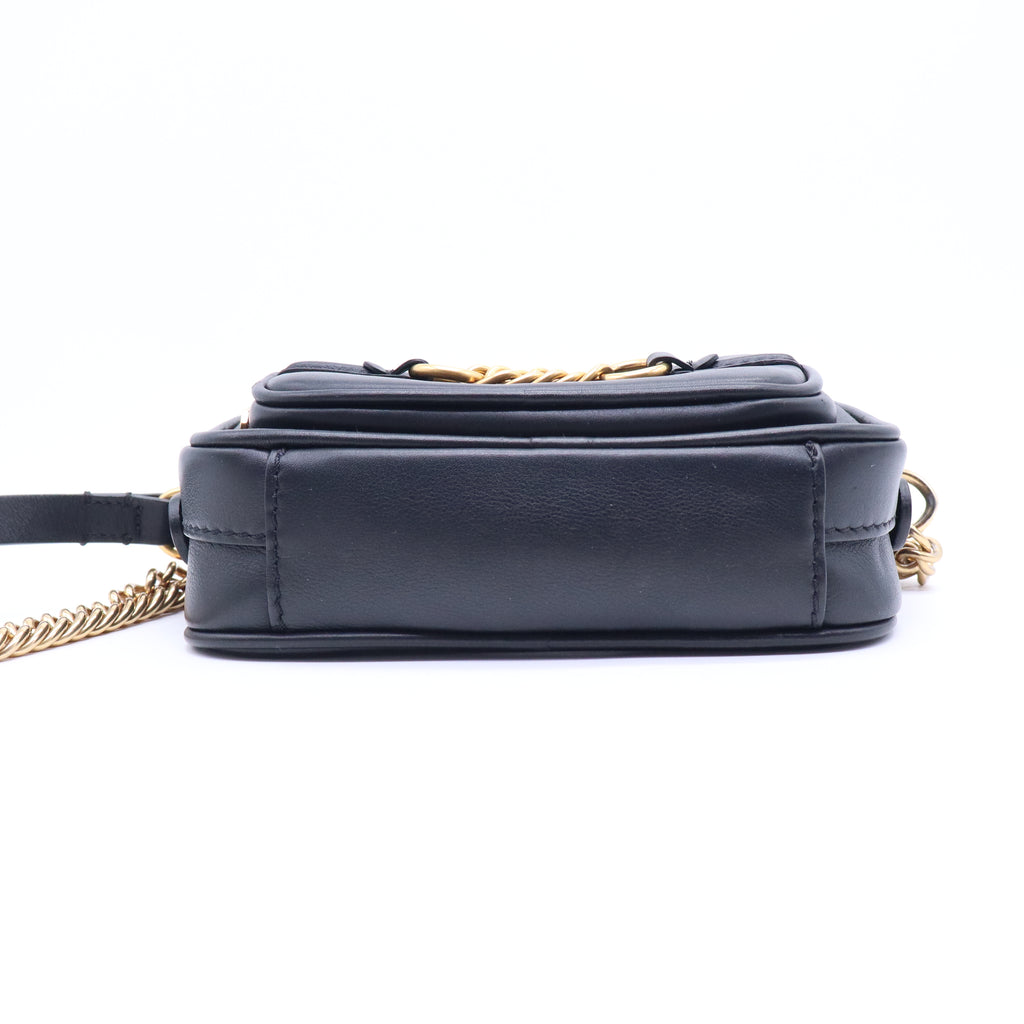 Link Chain Camera Bag Leather Small B21524