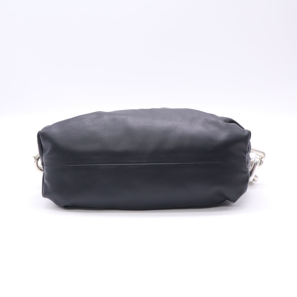 Calfskin The Pouch Chain Black B23735