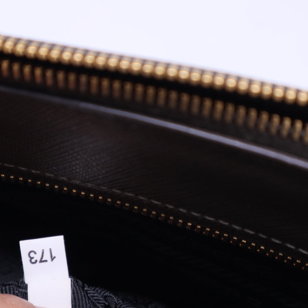 Galleria Double Zip Tote Saffiano Leather Large B20332