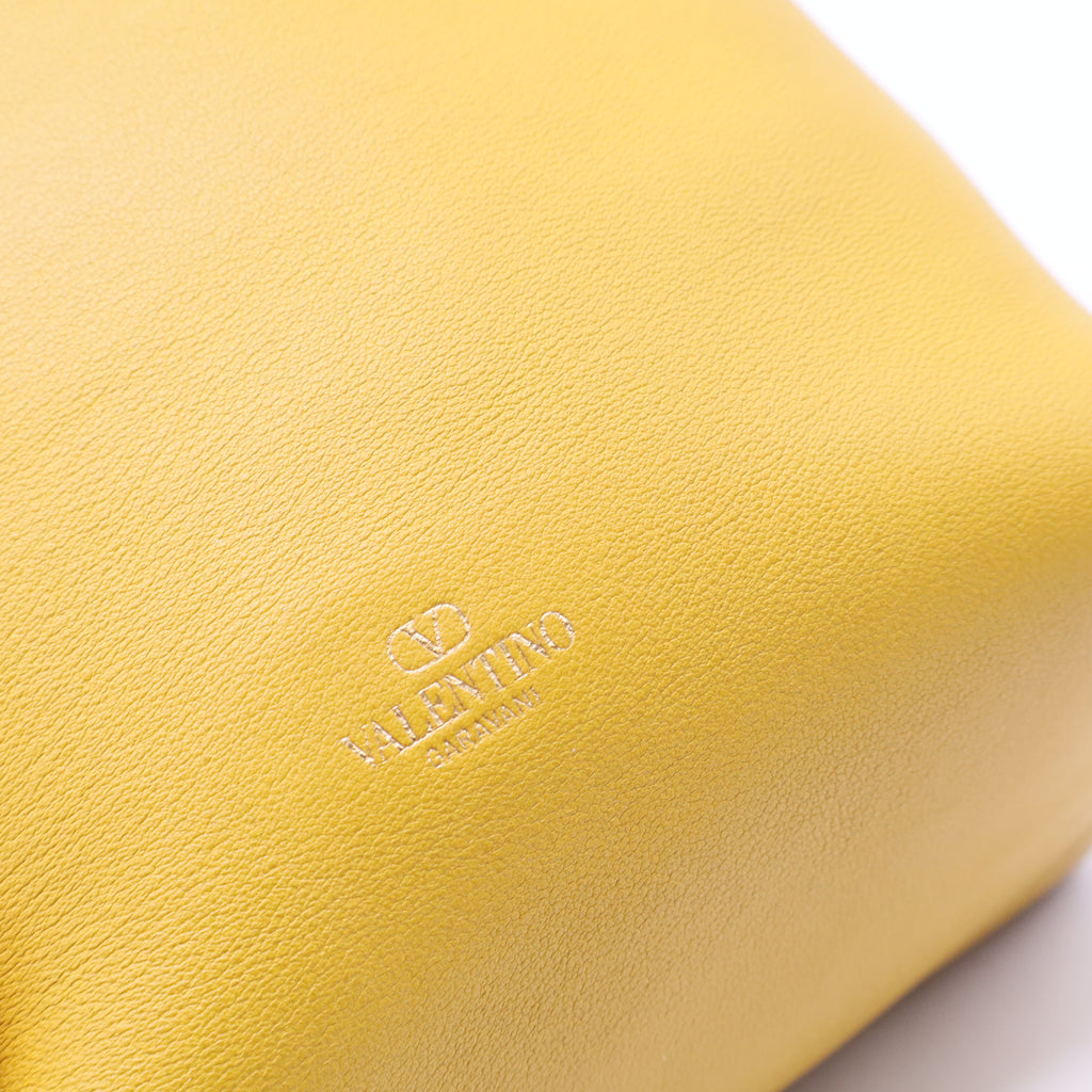 mini VLogo Pouf bucket bag B12384