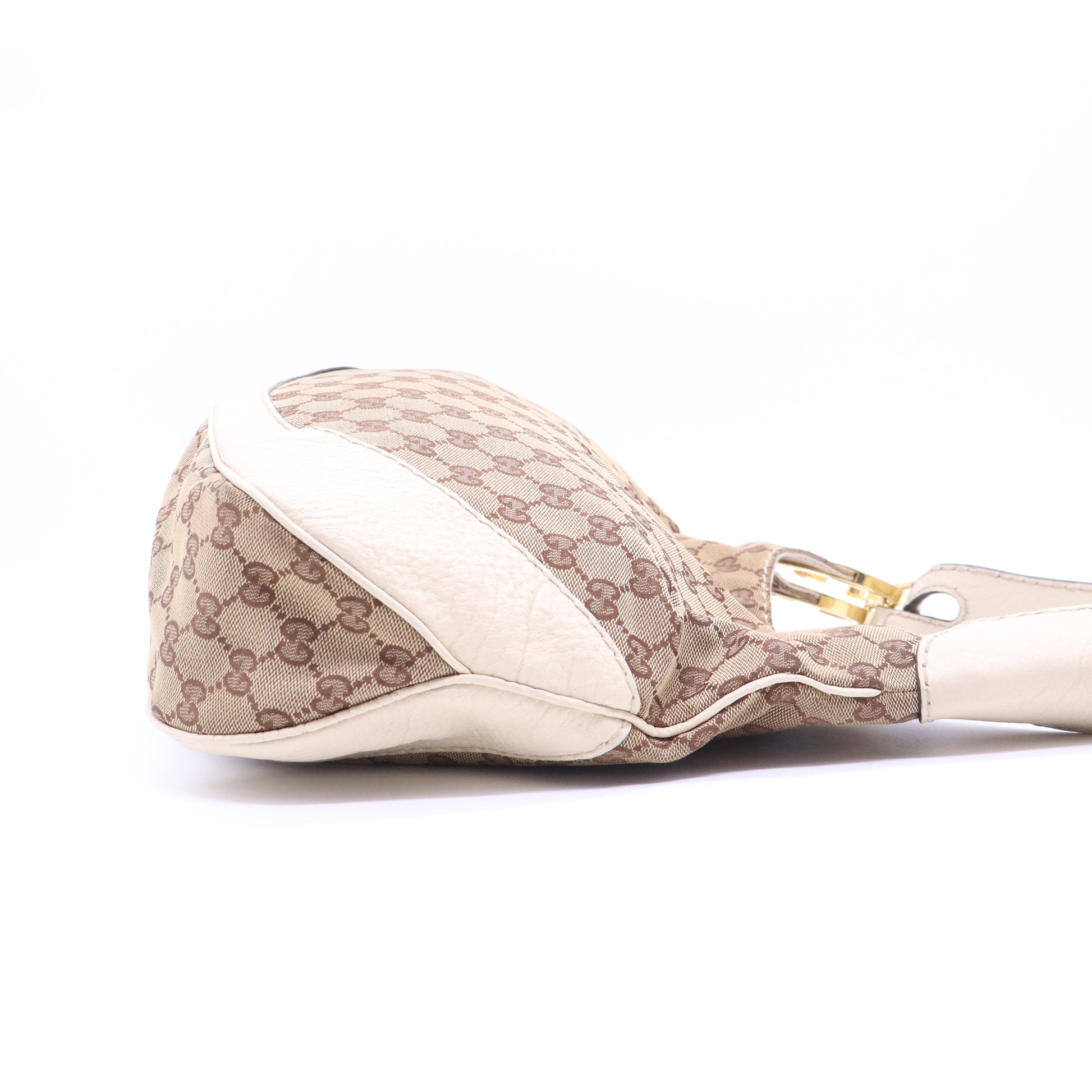 GG Canvas Charlotte Messenger Bag B20709