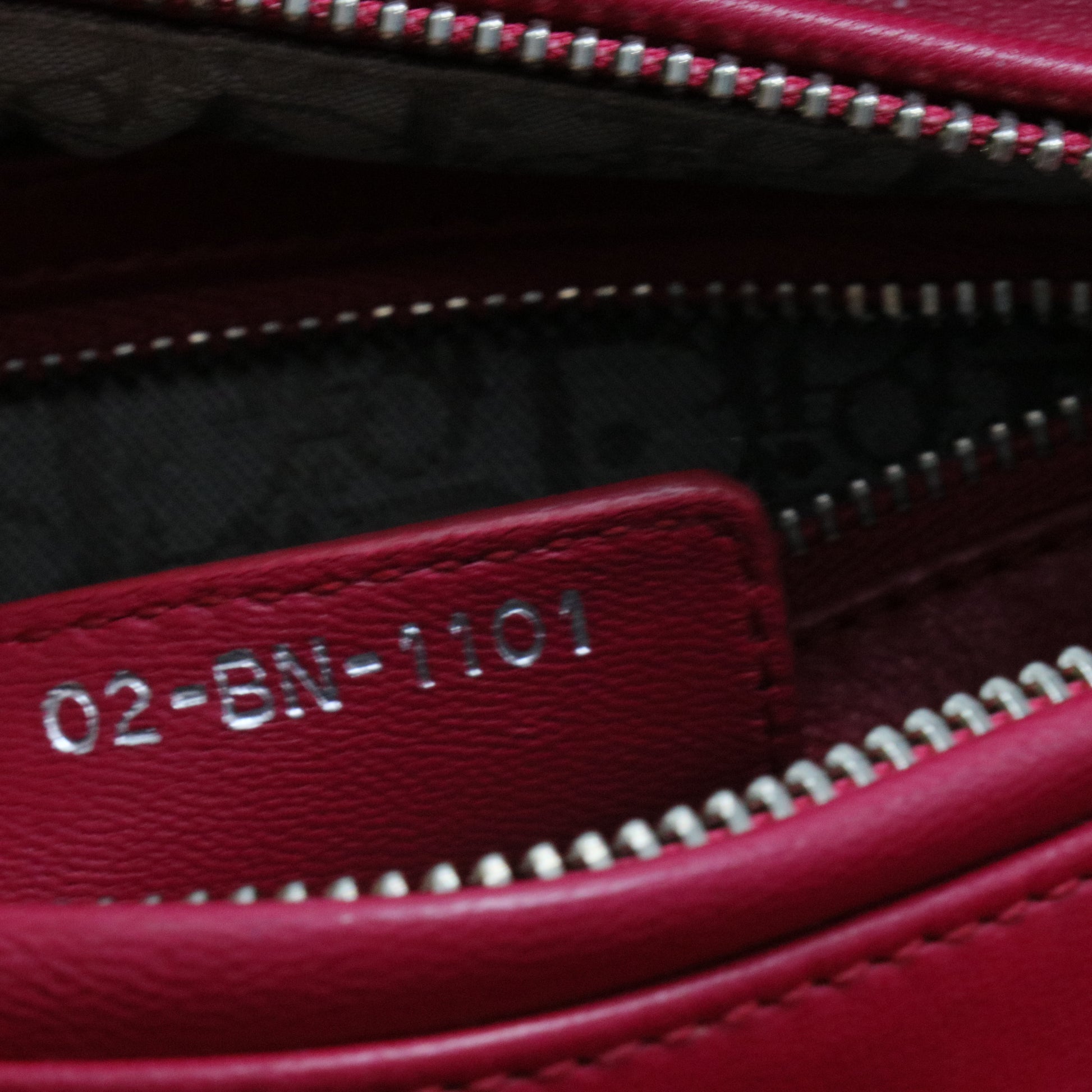 Leather Lady Dior Medium