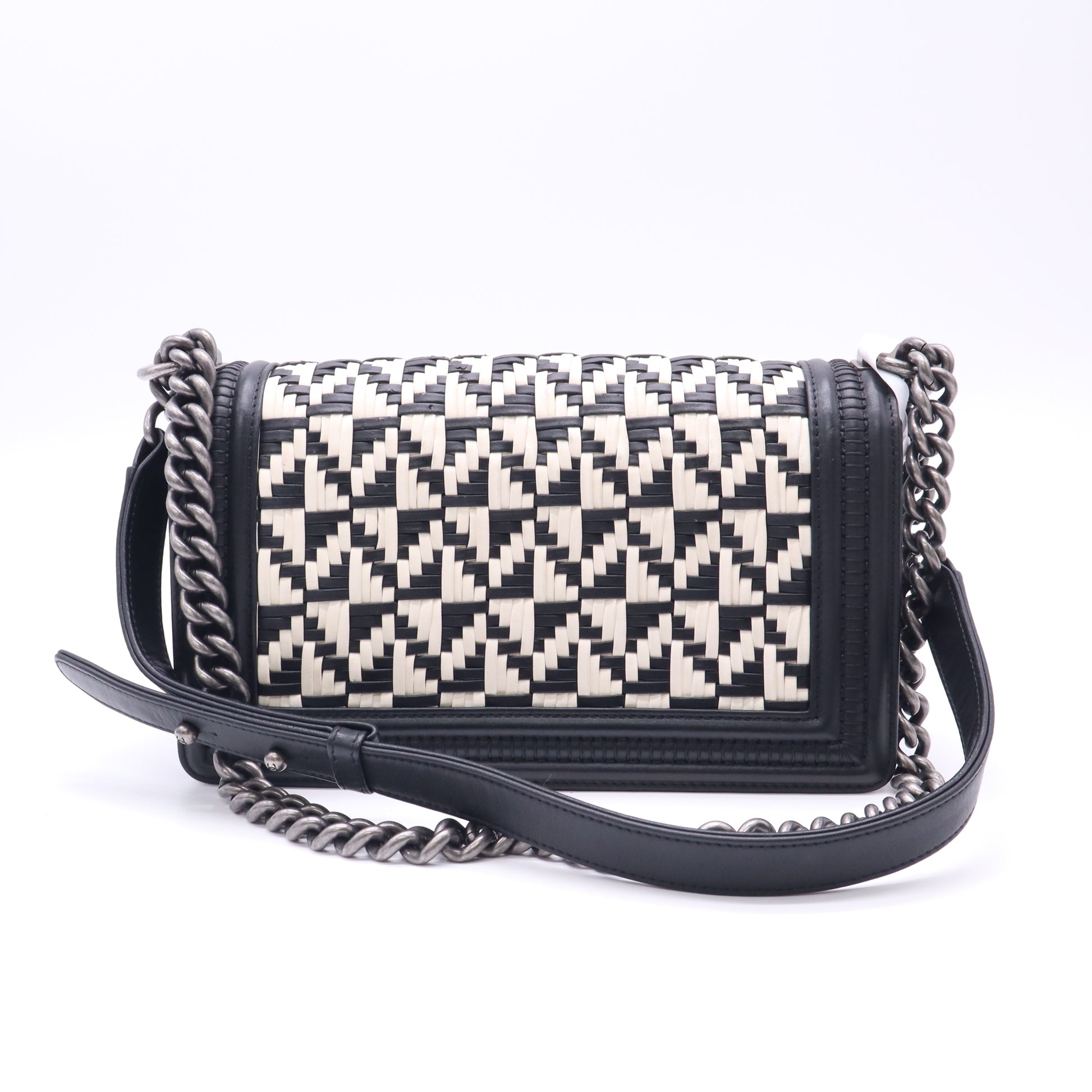 Chanel Black/White Woven Leather Medium Boy Bag B23567