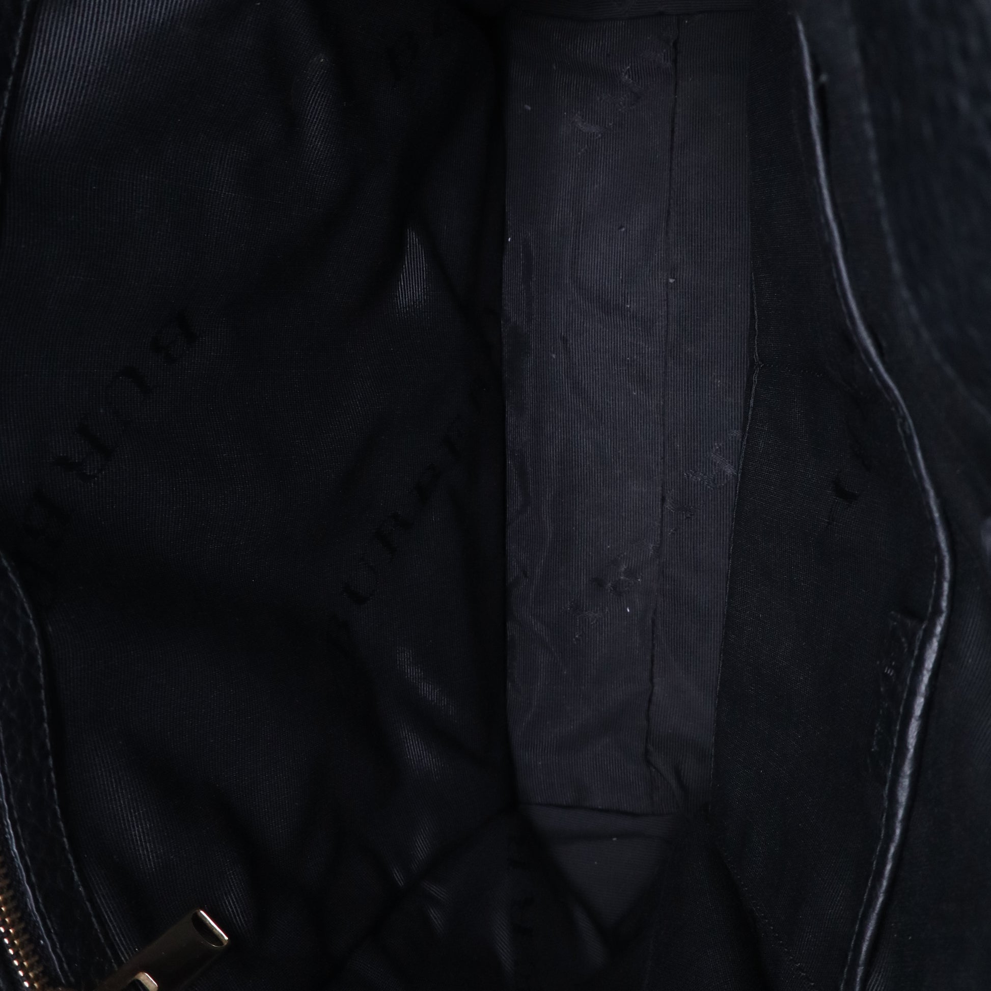 Leather Woodbury Tote B20852