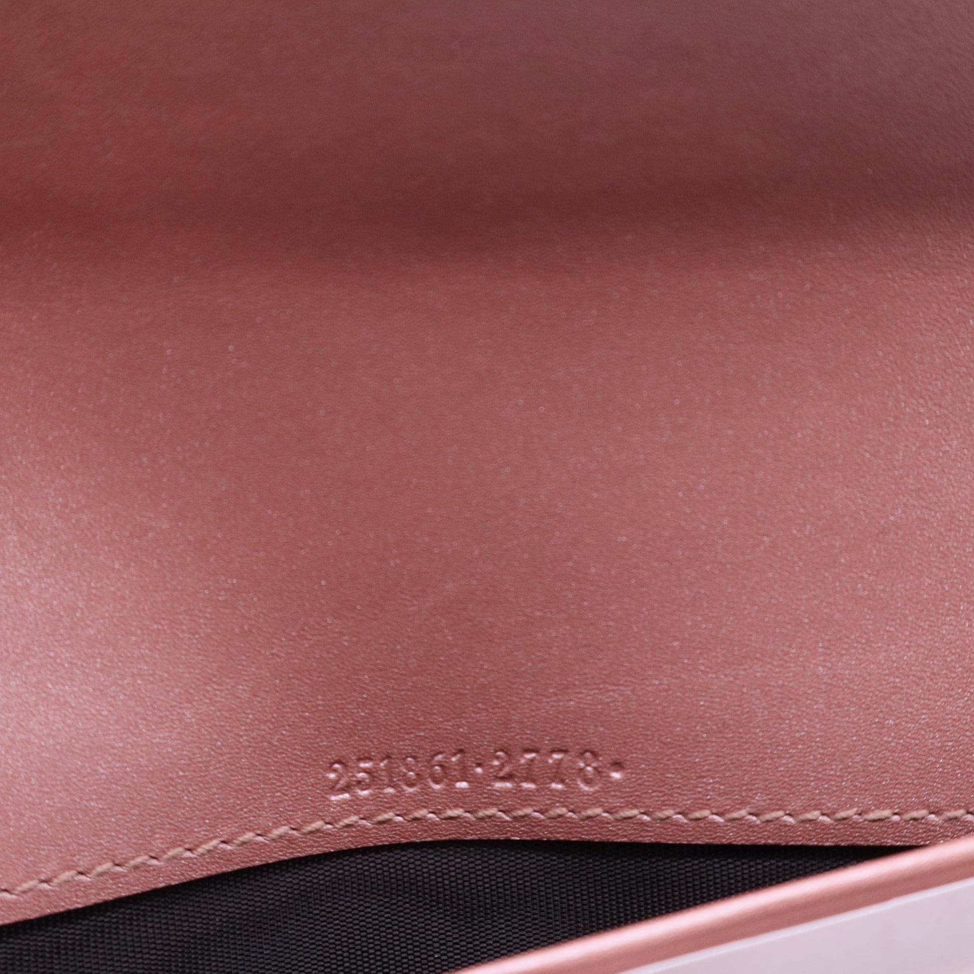 GG Signature Leather Continental Wallet