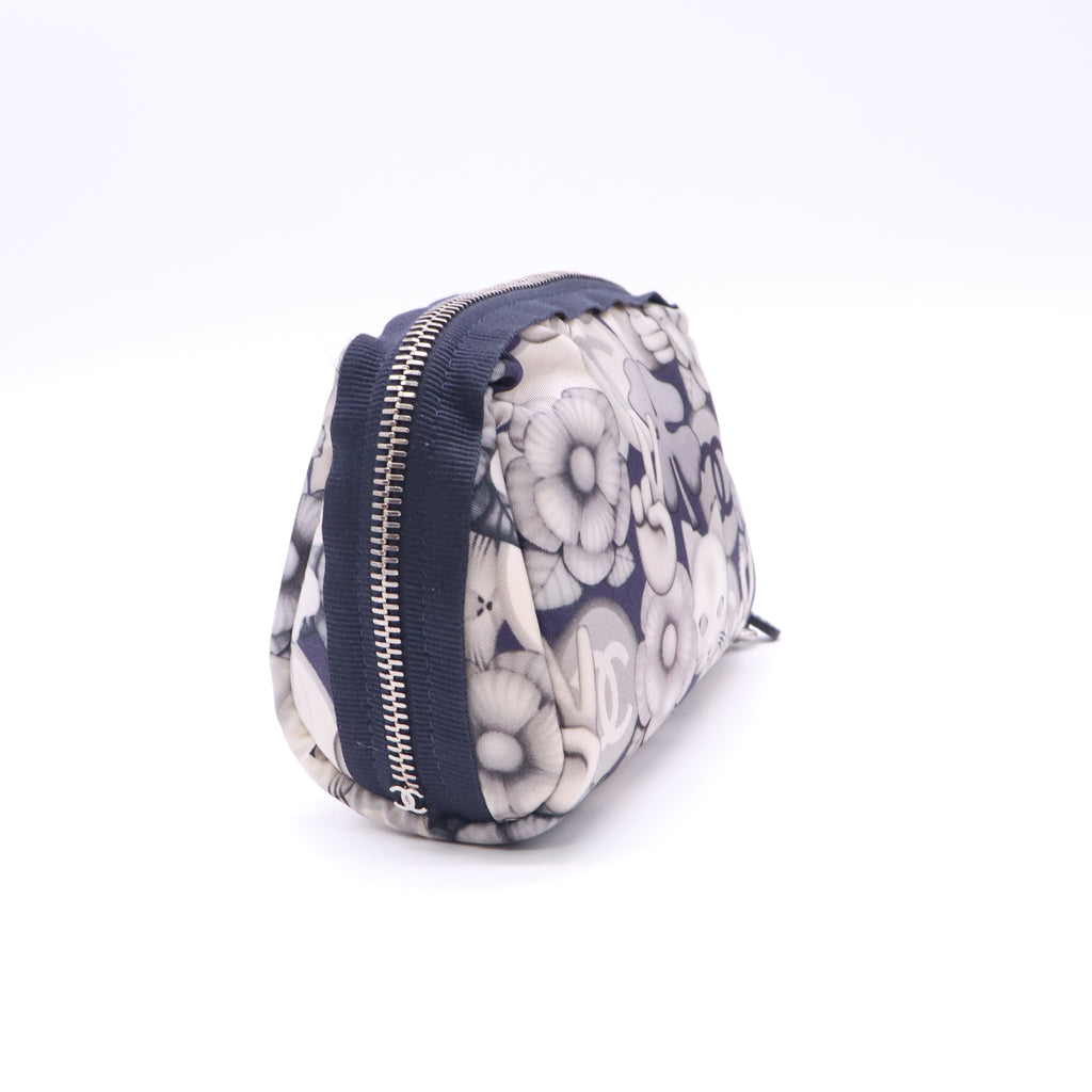 Chanel emoji small pouch B23731