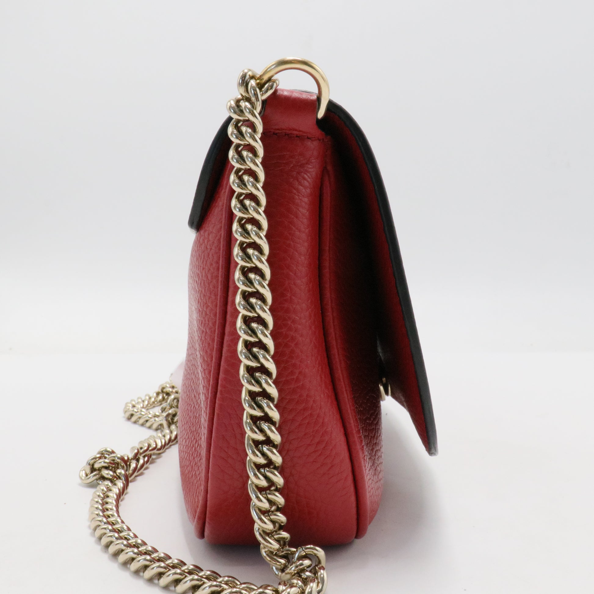 Pebbled Calfskin Medium Soho Flap Crossbody Vibrant Red
