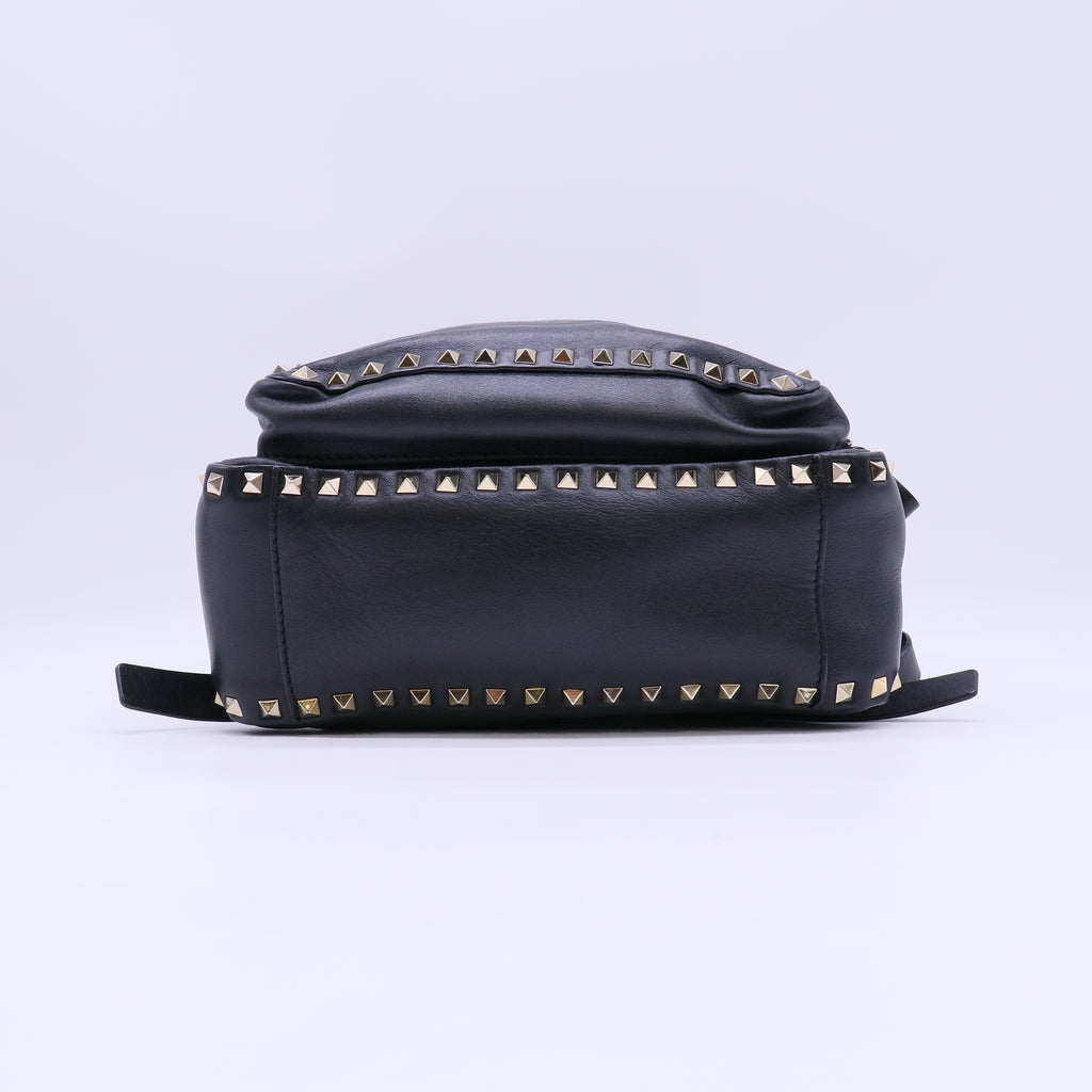 Valentino Garavani Smooth Leather Rockstud Backpack Black twins B22451