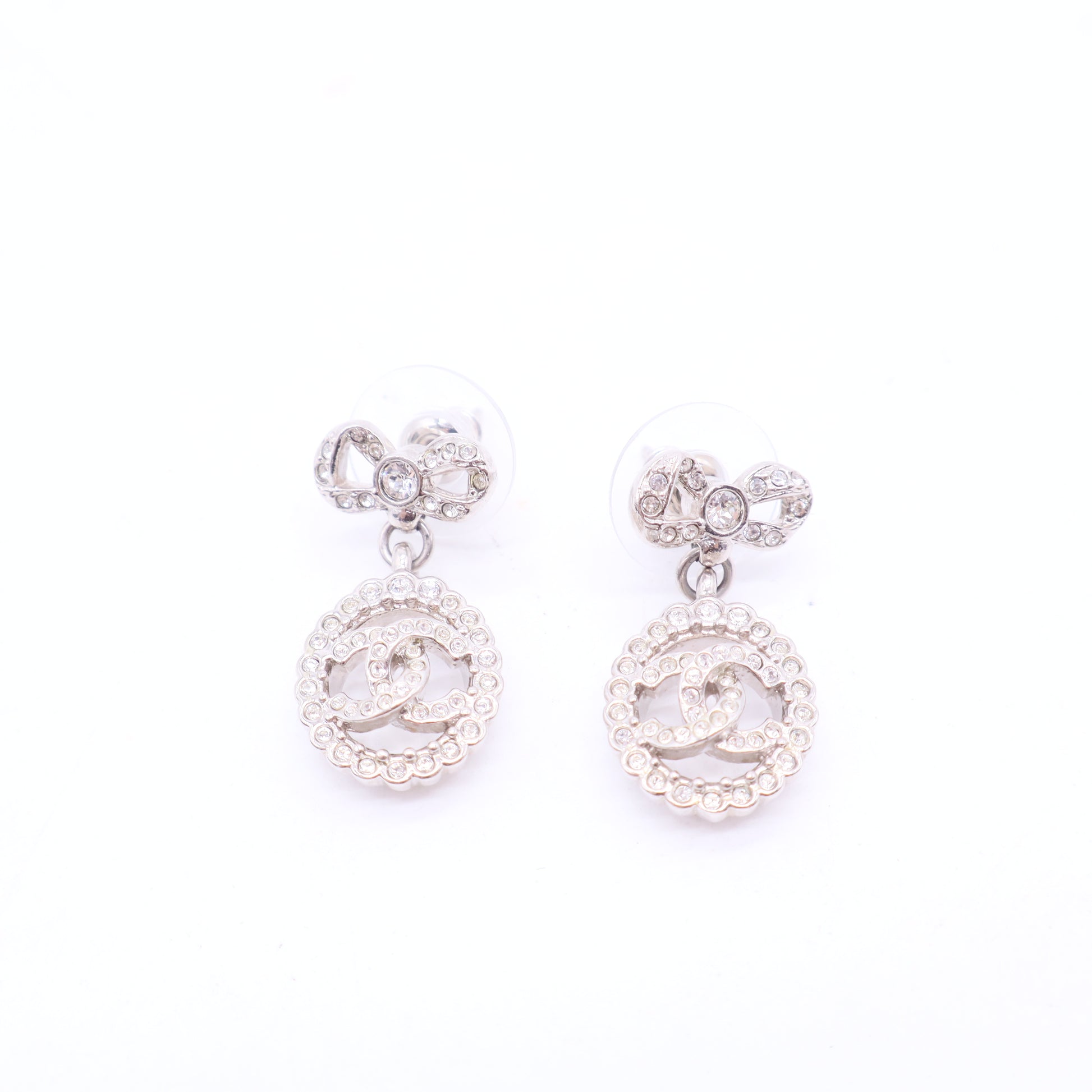Chanel bow earrings W11320