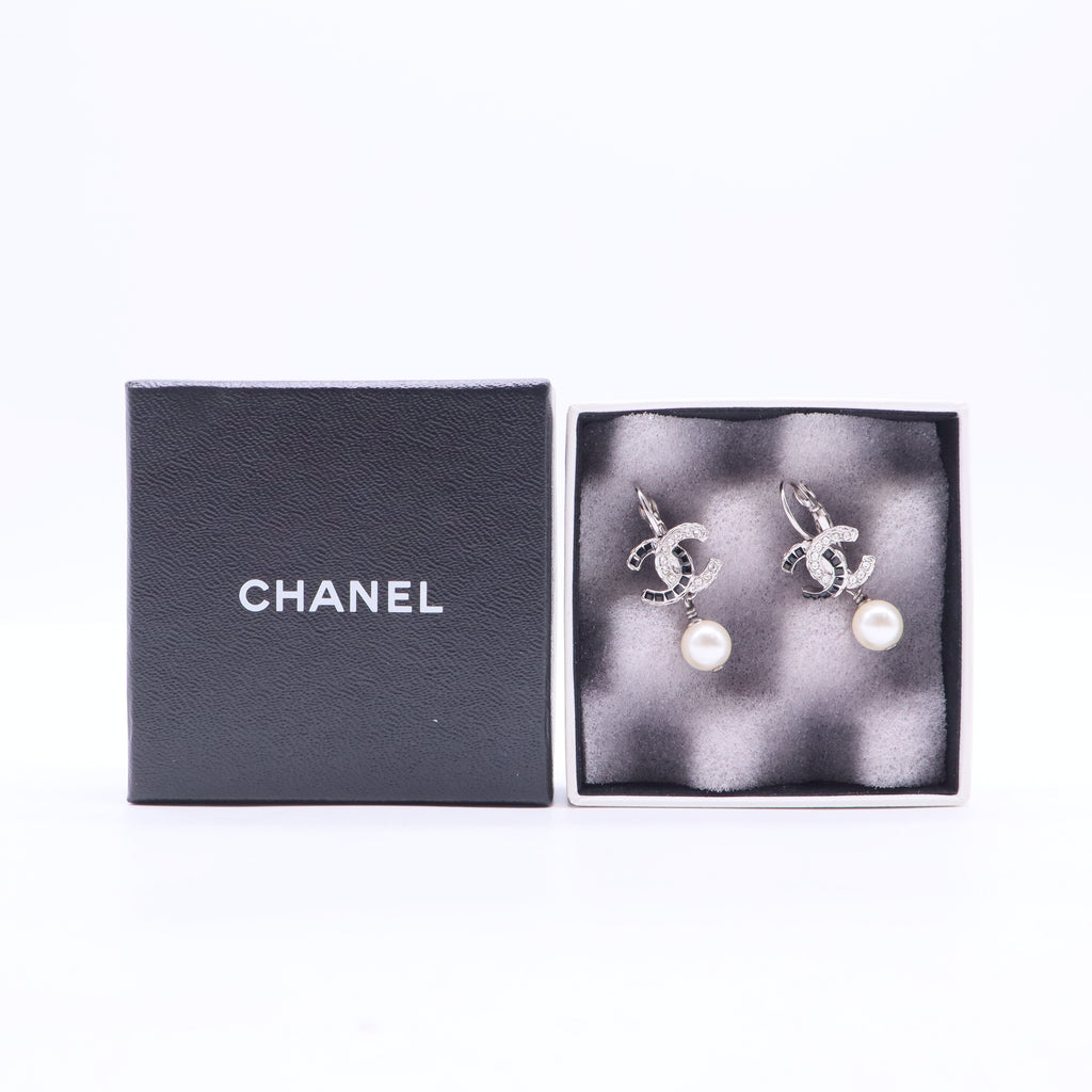 CC pearl earrings-W20033