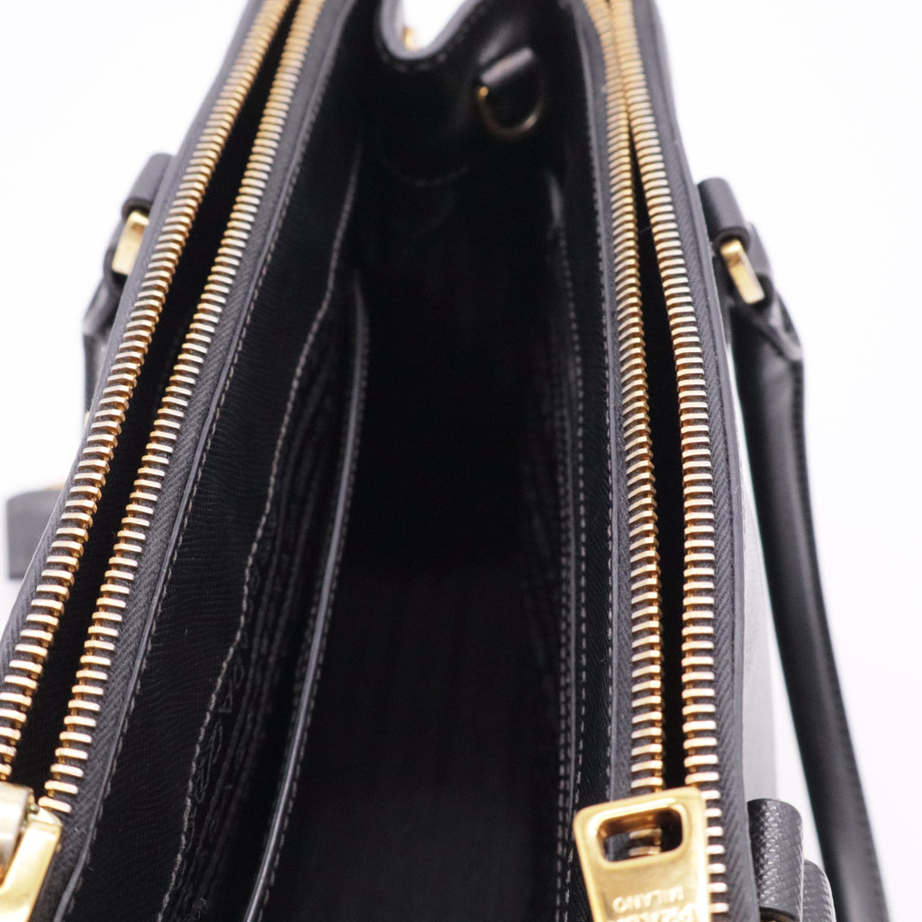 Double Zip Lux Tote Saffiano Leather Small