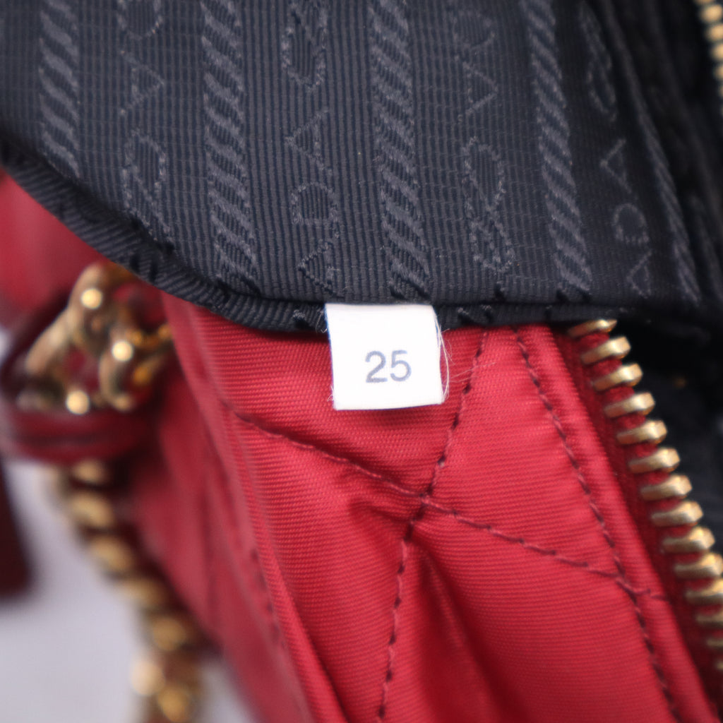 Chain Shoulder Bag Quilted Tessuto Medium B21190