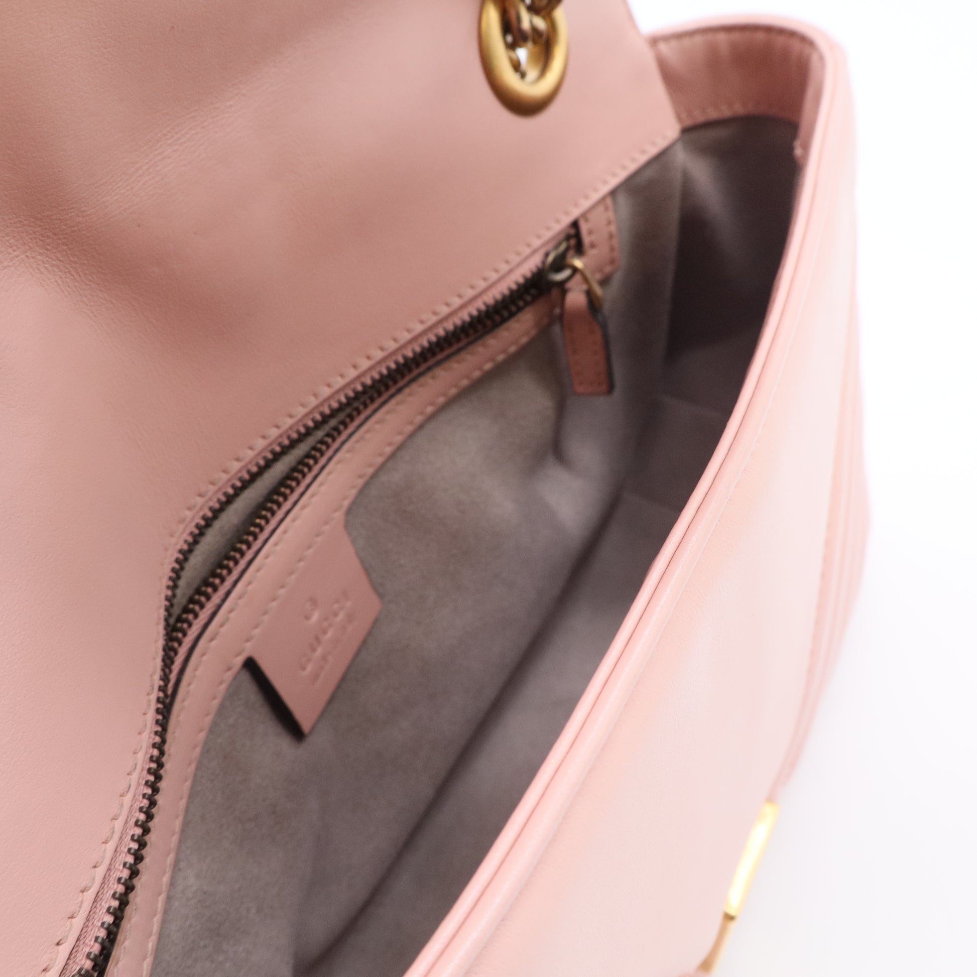 GG Marmont Flap Bag Matelasse Leather Small