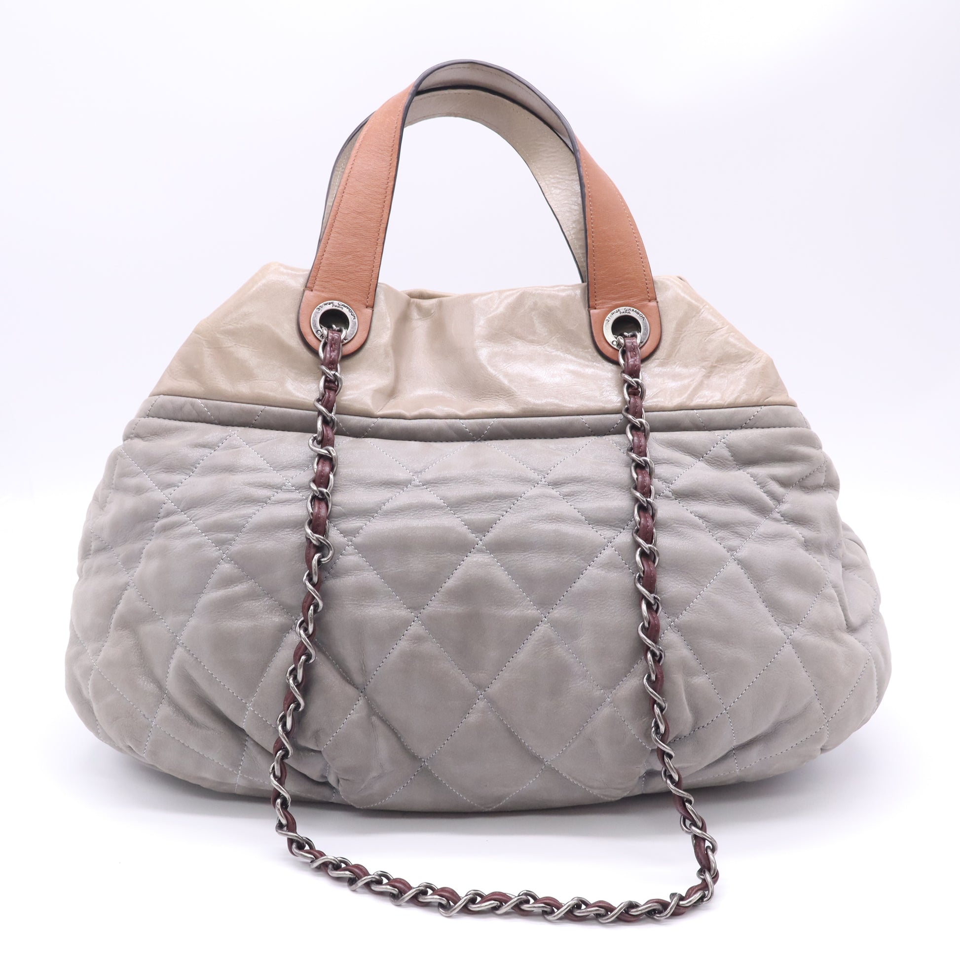 Chanel Ecru Quilted Iridescent Calfskin Leather In-the-Mix Large Tote Bag twins B23266
