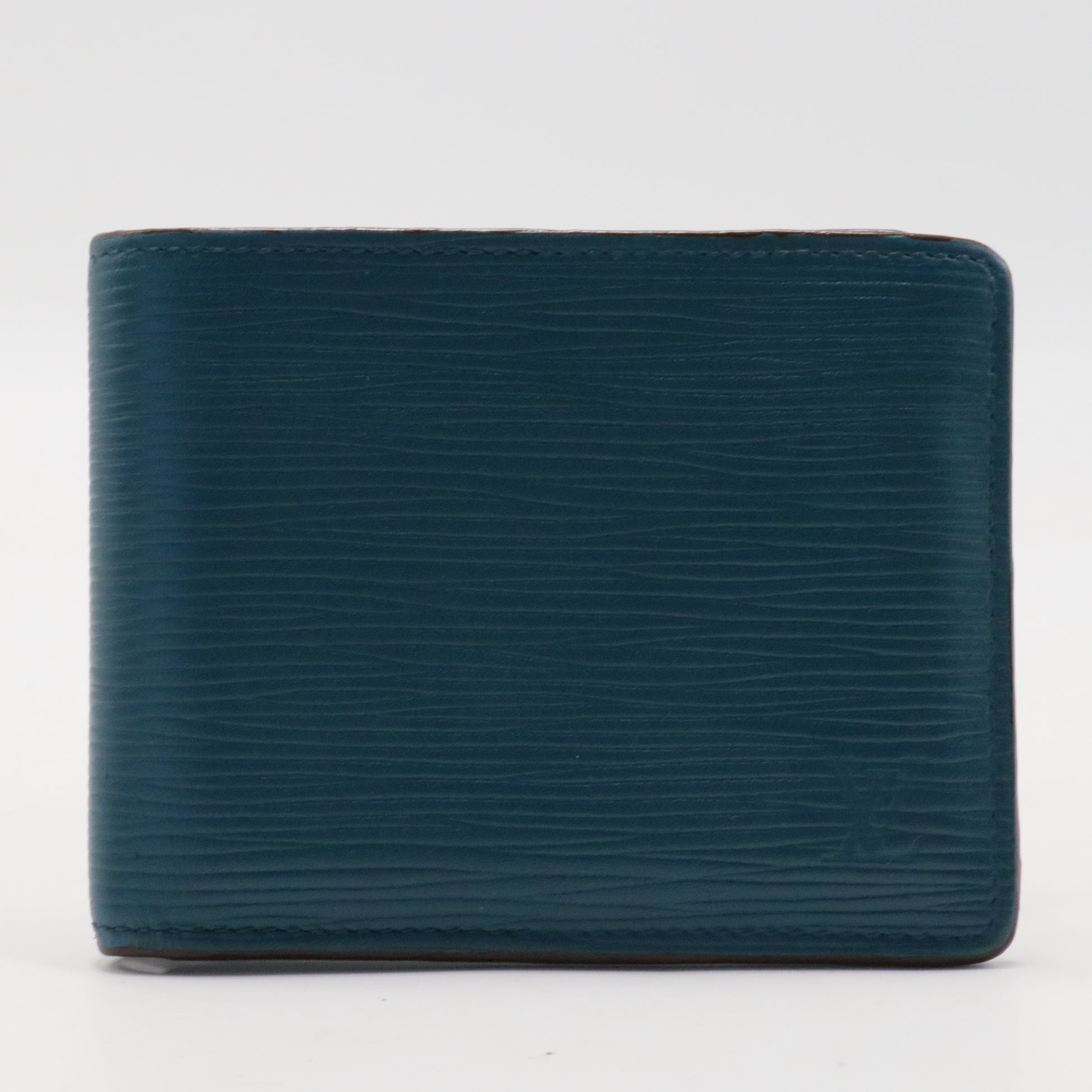 Epi Multiple Wallet Blue Celeste