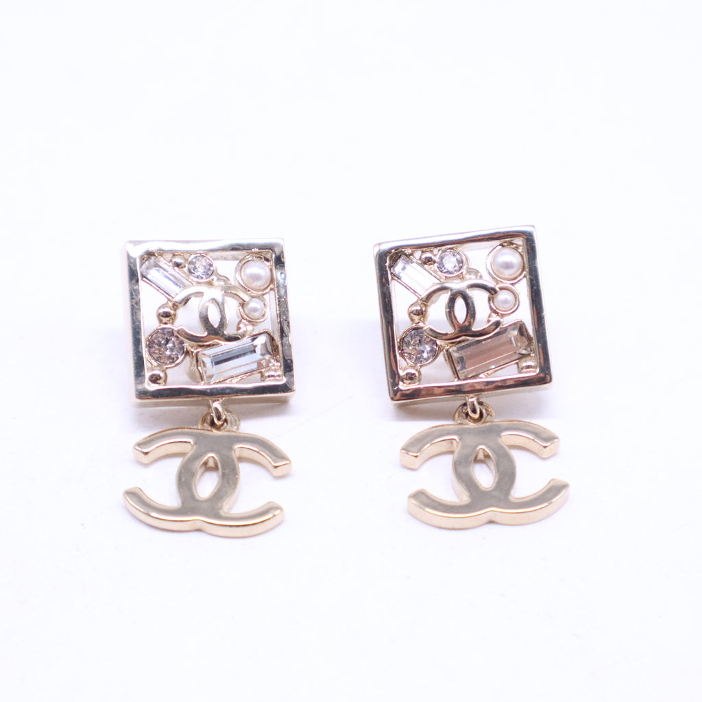 Faux Pearl & Strass Cluster CC Drop Earrings W21124