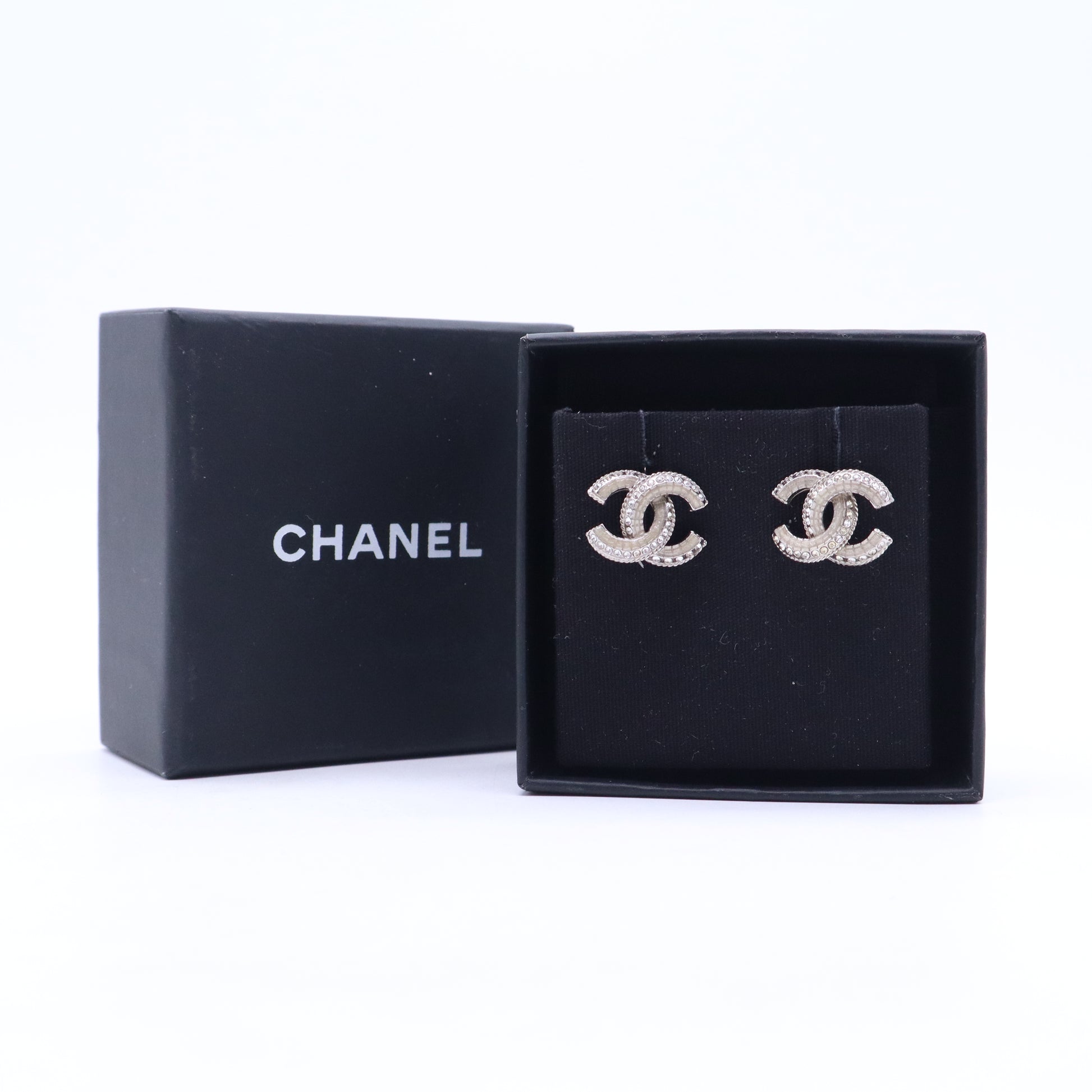 Earrings CC Studs W21120