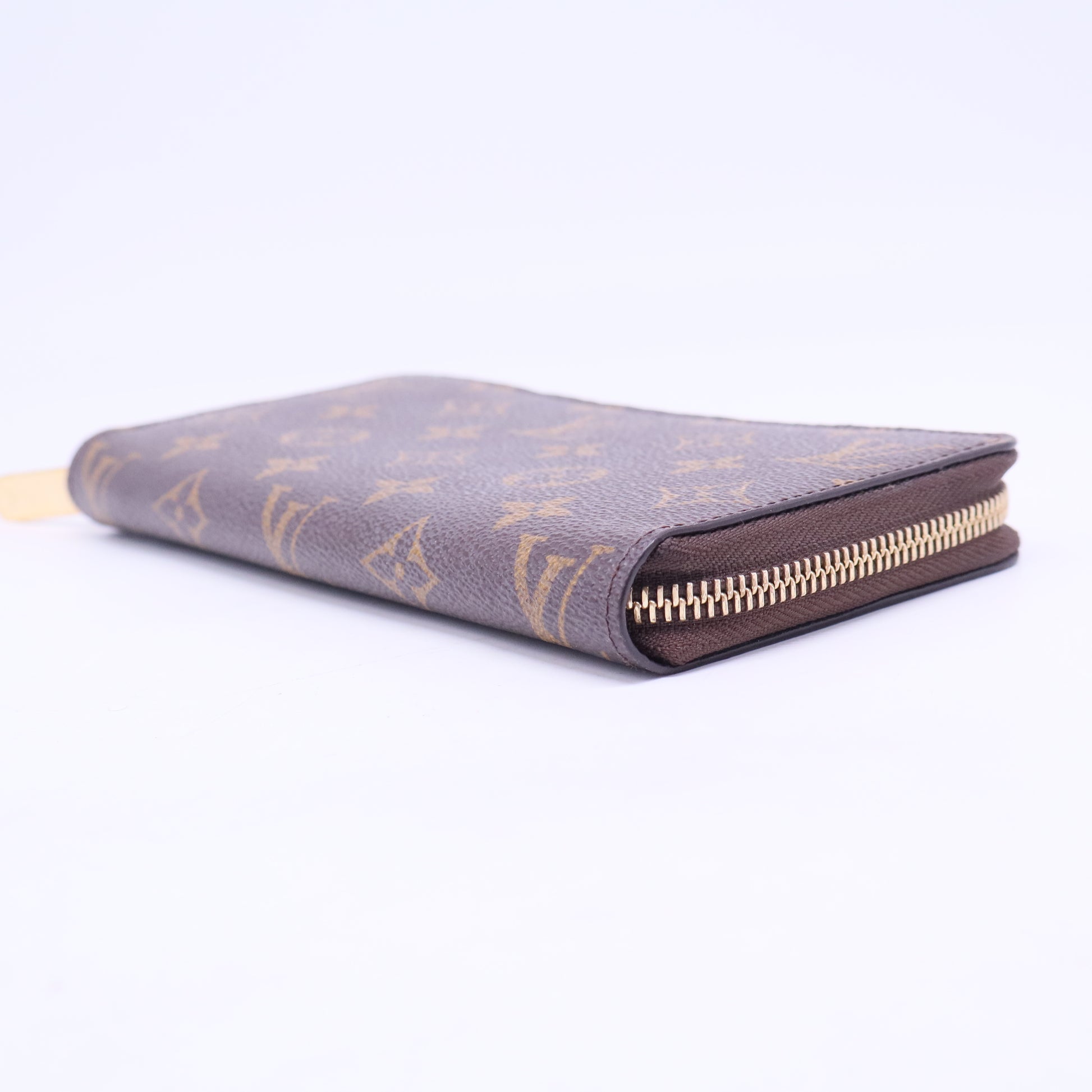 Zippy Wallet Monogram Canvas W20463