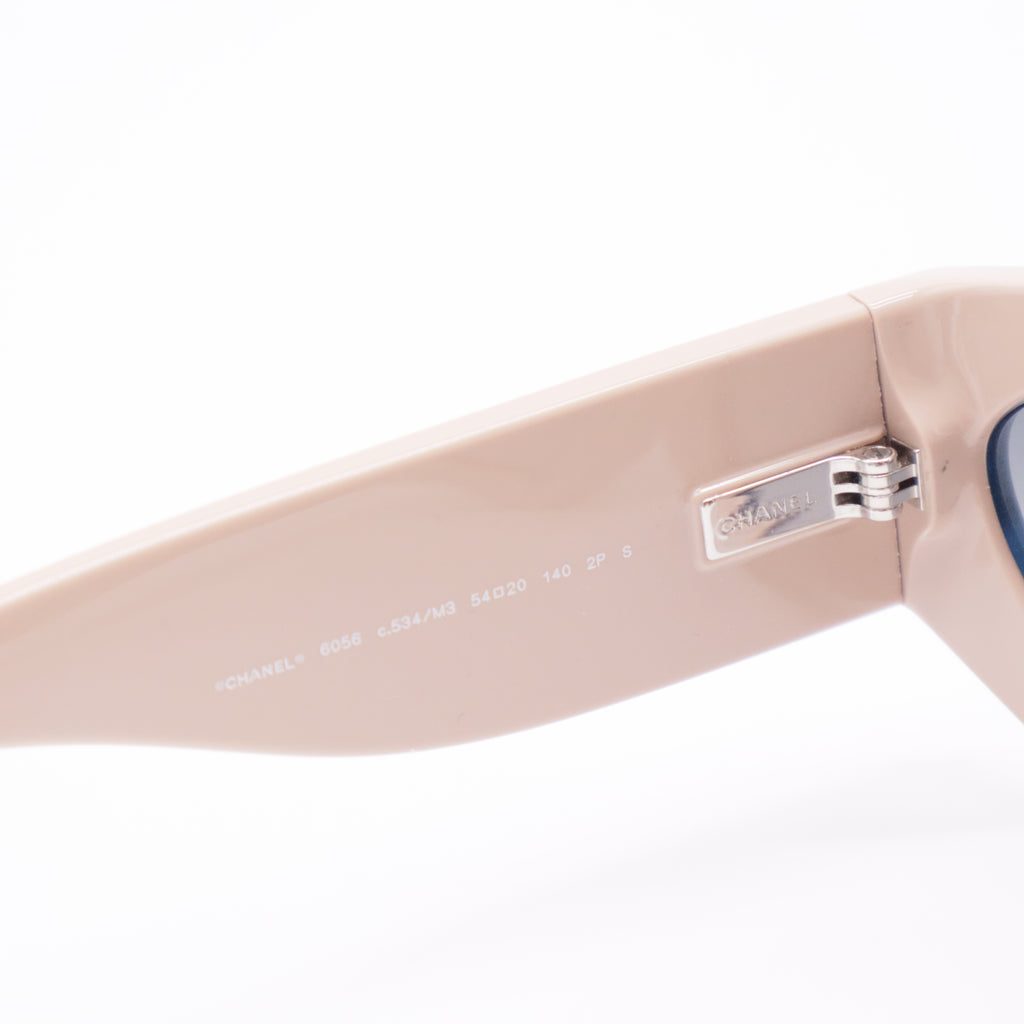 Cat Eye Sunglasses twins