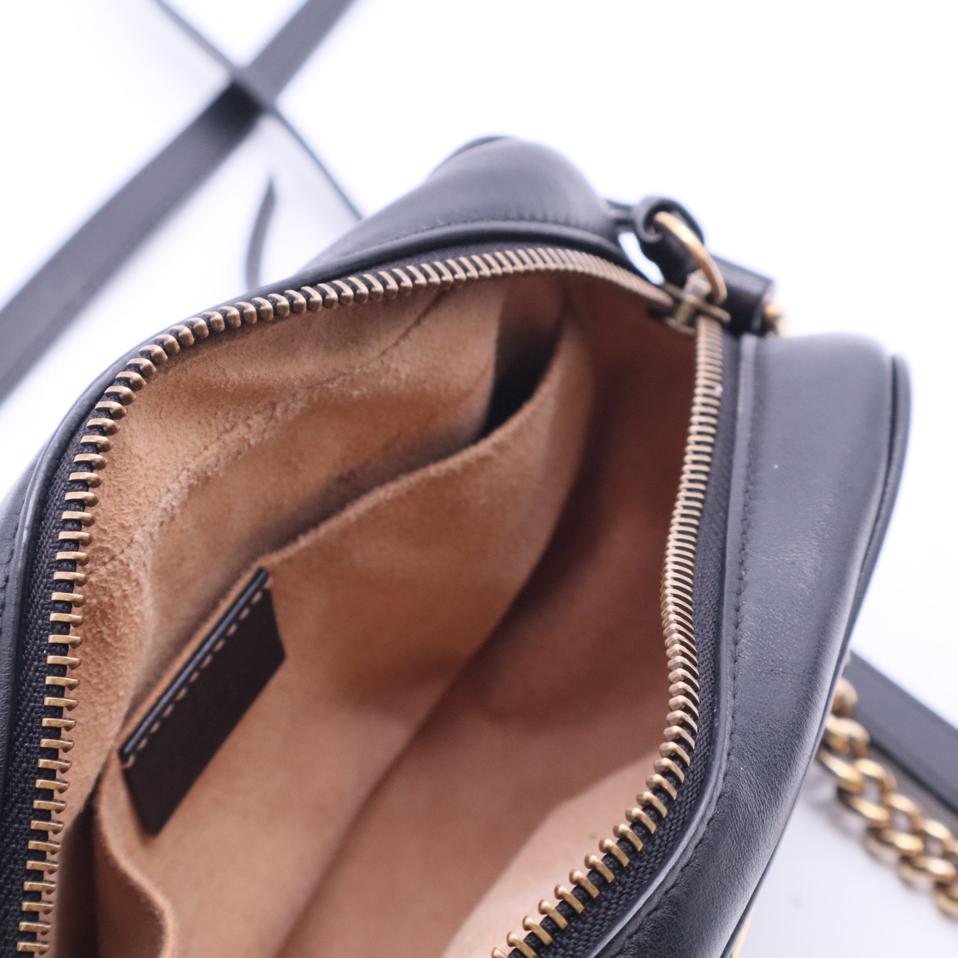 GG Marmont Shoulder Bag Matelasse Leather Mini