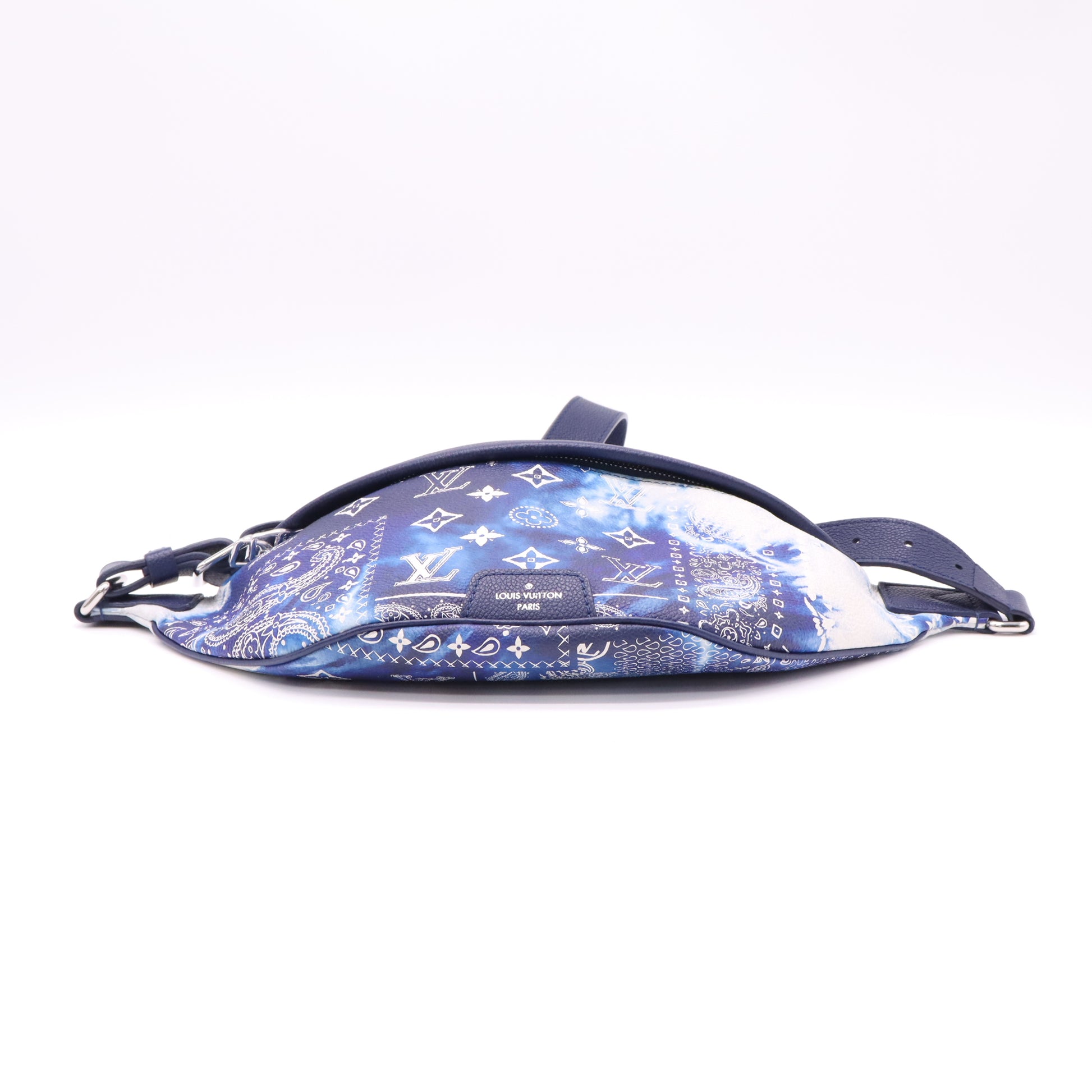 Louis Vuitton Discovery Bumbag PM in the Blue Monogram Bandana colorway
