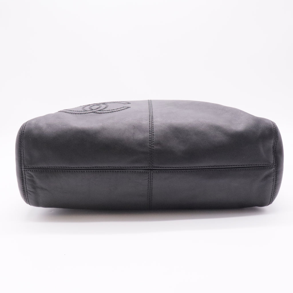Vintage Black Lambskin CC Tortoise Handle Hobo
