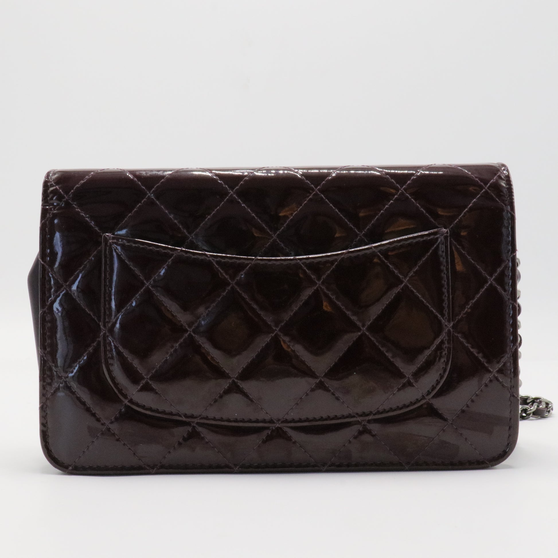 Wallet on Chain Quilted Patent