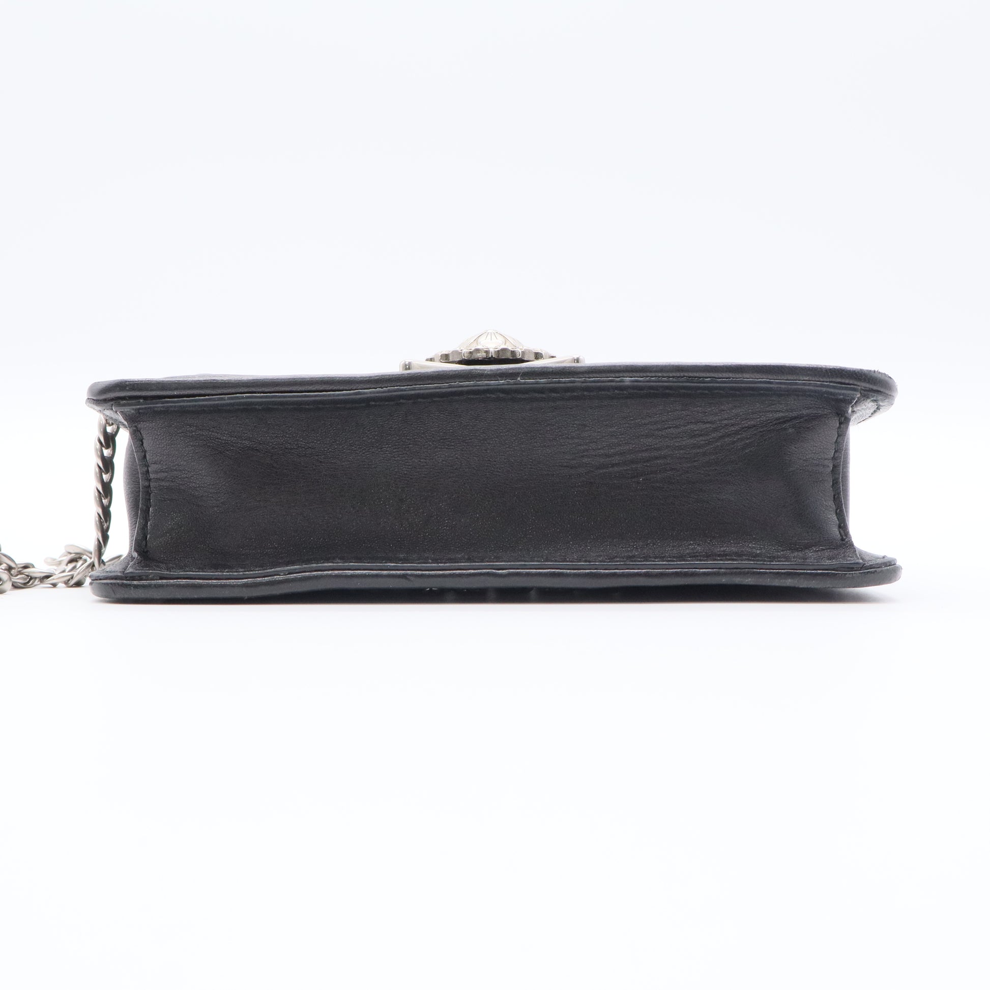 Confidential leather handbag twins