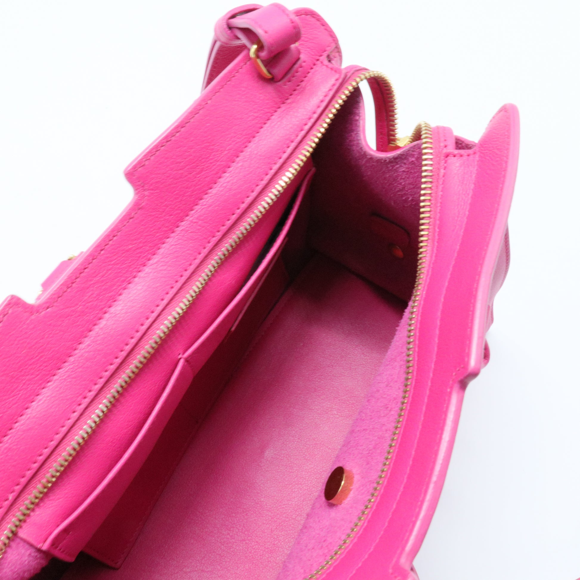 Classic Y Cabas Leather Small