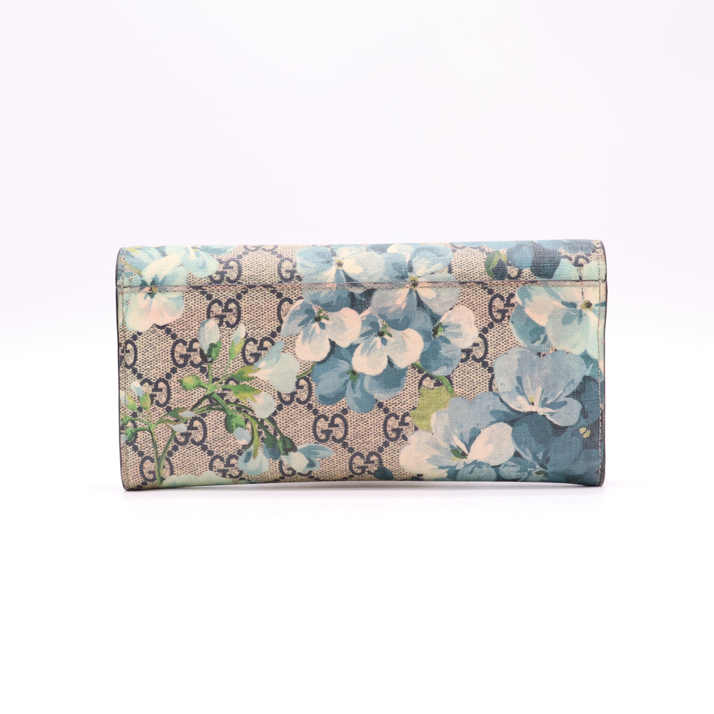 Gucci GG Supreme Monogram Blooms Continental Flap Wallet in Blue W22211