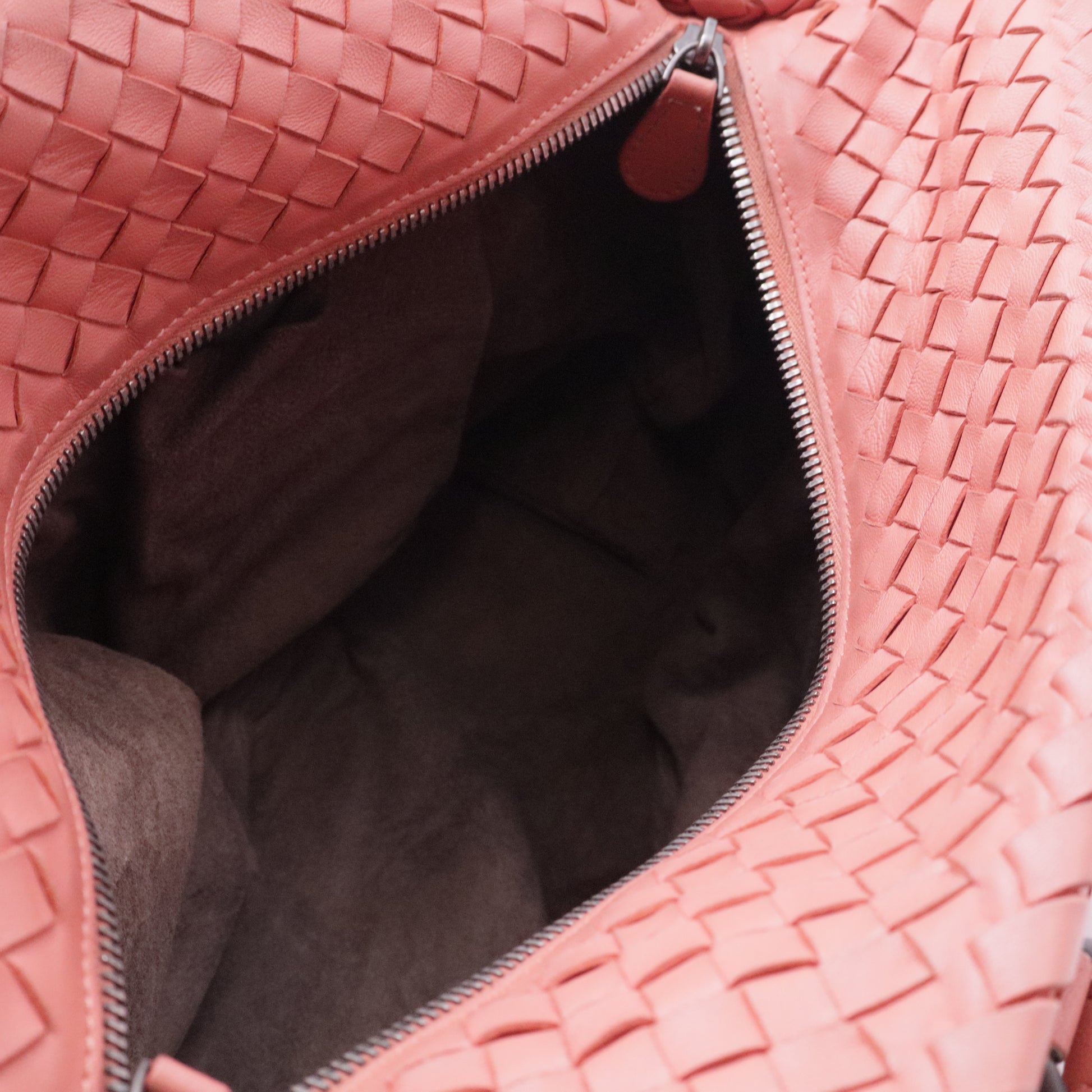 2-Pocket Convertible Tote Intrecciato Nappa Medium